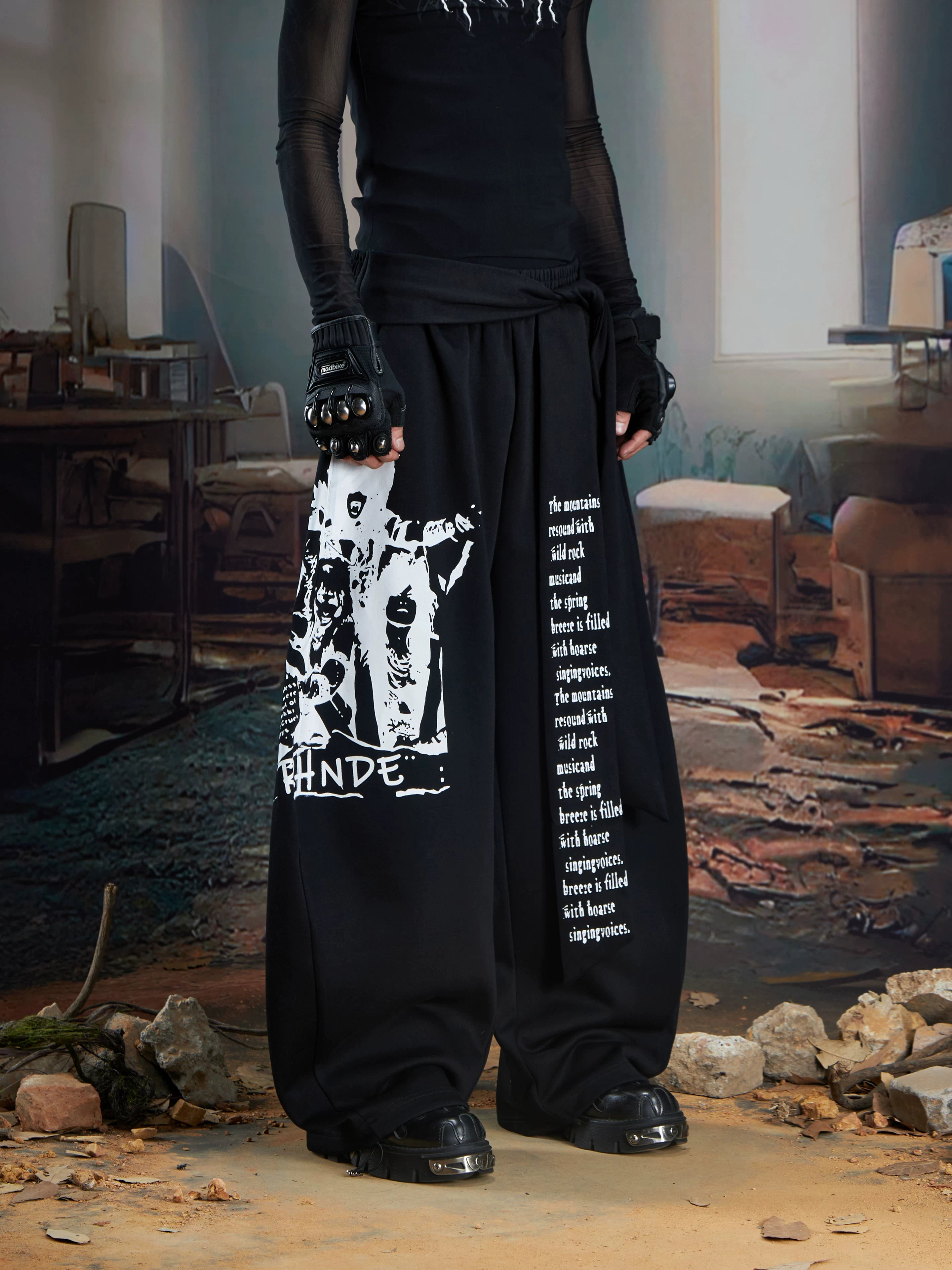 Manifest Verse Draped Panel Joggers