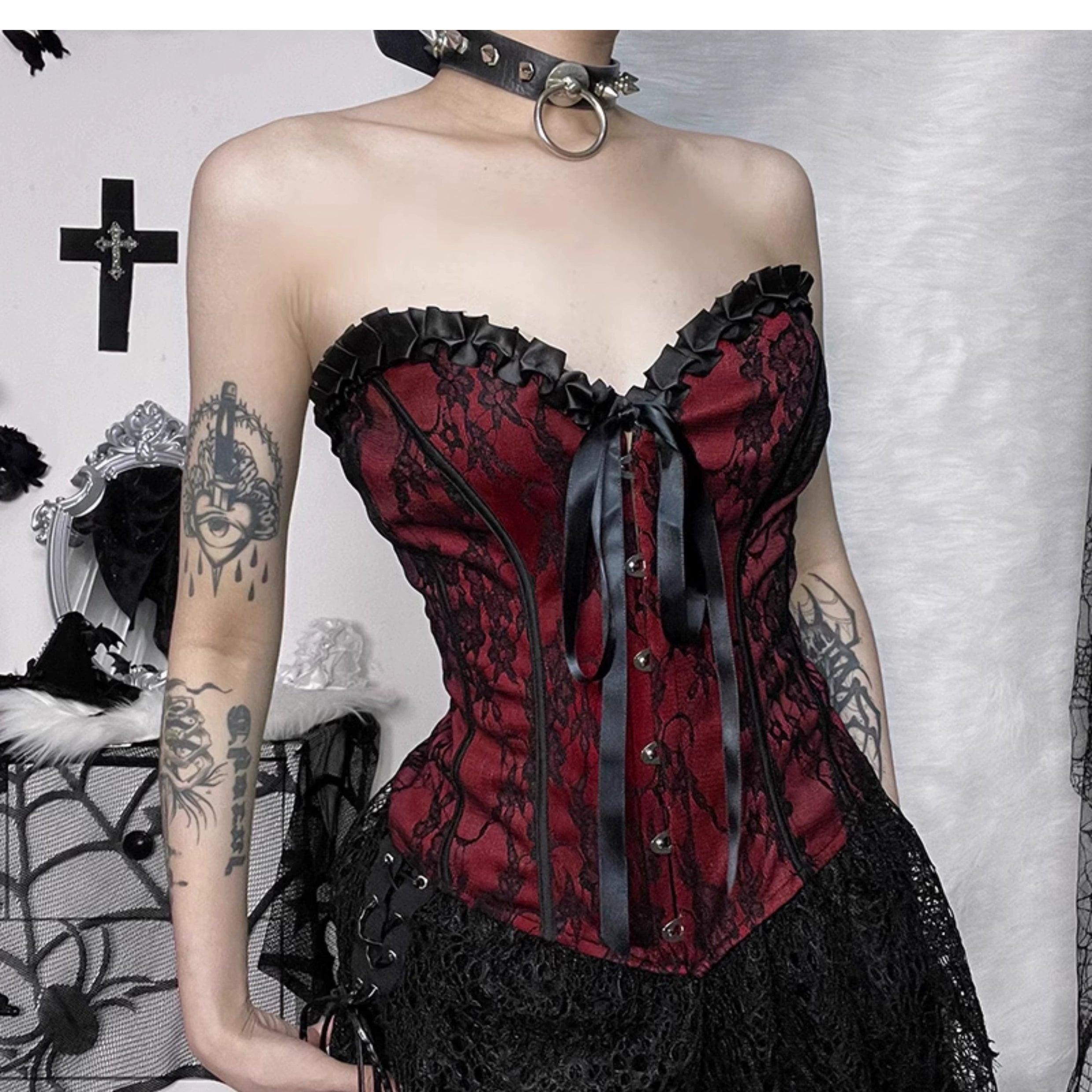 Wannathis Gothic Lace-Up Corset - Red And Black Floral Brocade Bustier With Ruffle Trim