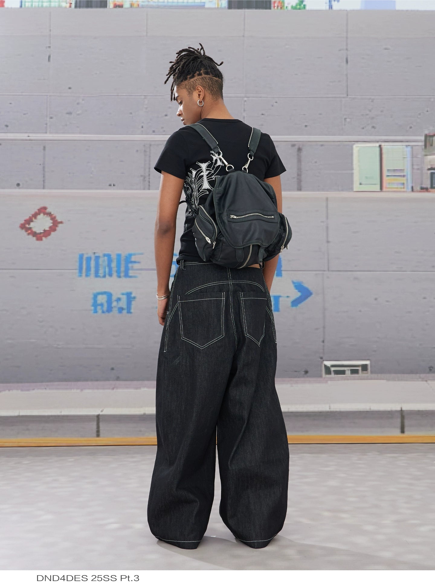 Wide Leg Hook Closure Jeans