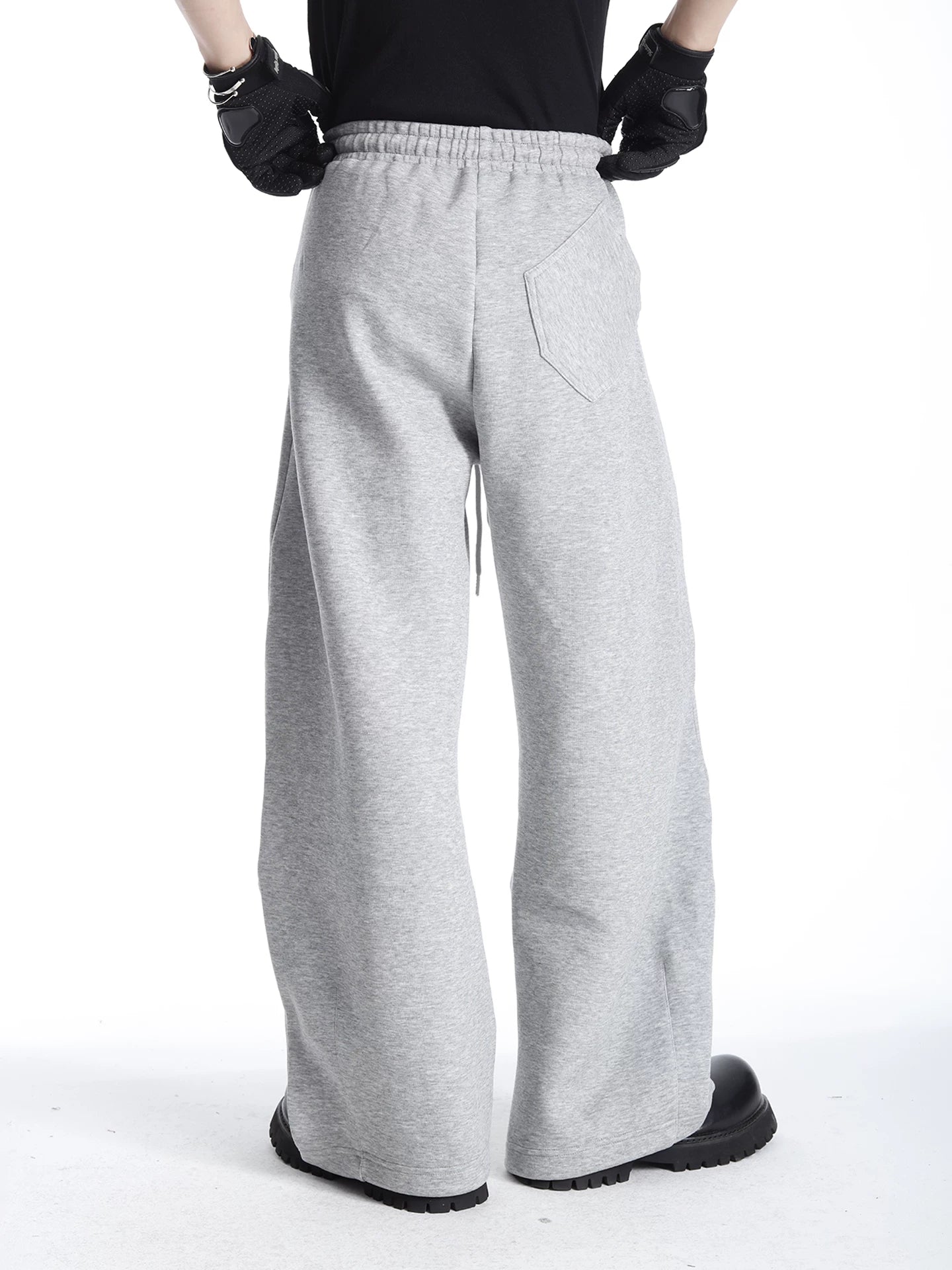 Essential Wide-Leg Sweatpants
