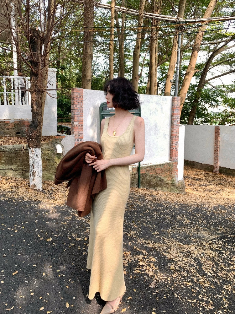 Retro Sleeveless Ribbed Knit Maxi Dress