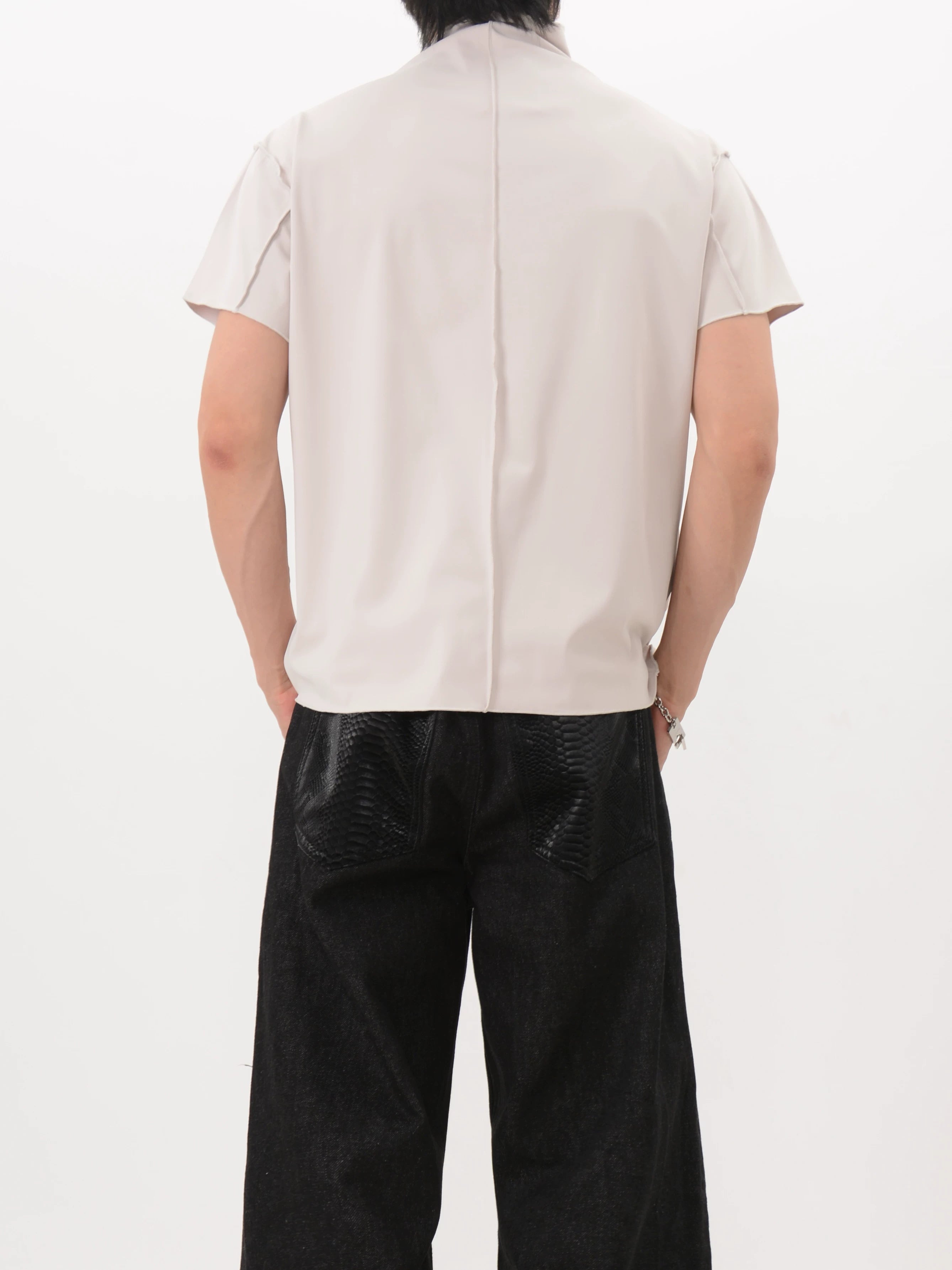 Back Seam Mock Neck Shirt