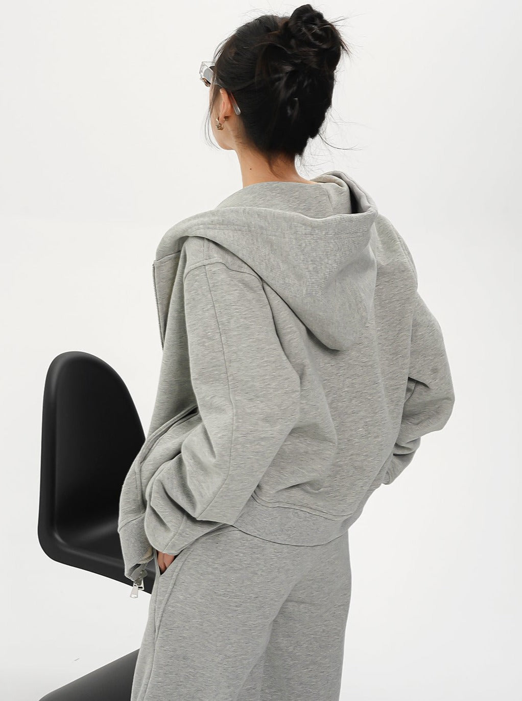 Oversized Zip-Up Hoodie - Unisex Relaxed Fit Sweatshirt Jacket