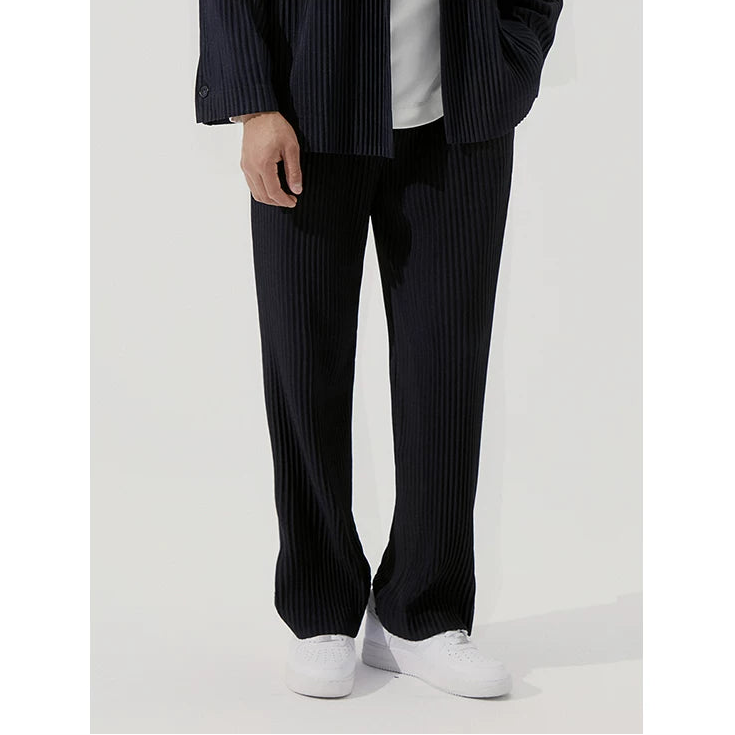 Frostline Pleated Straight-Leg Trousers