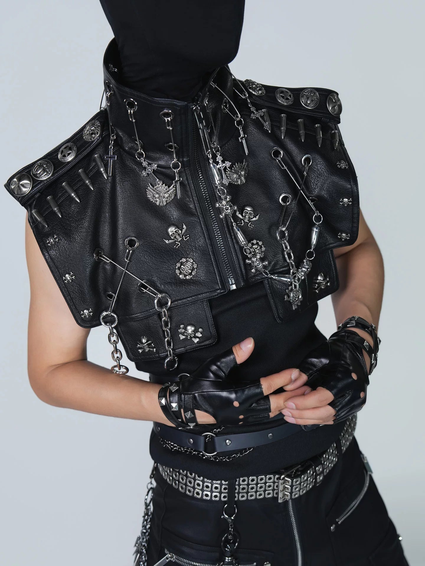 Warlock Shrapnel Relic Harness Vest