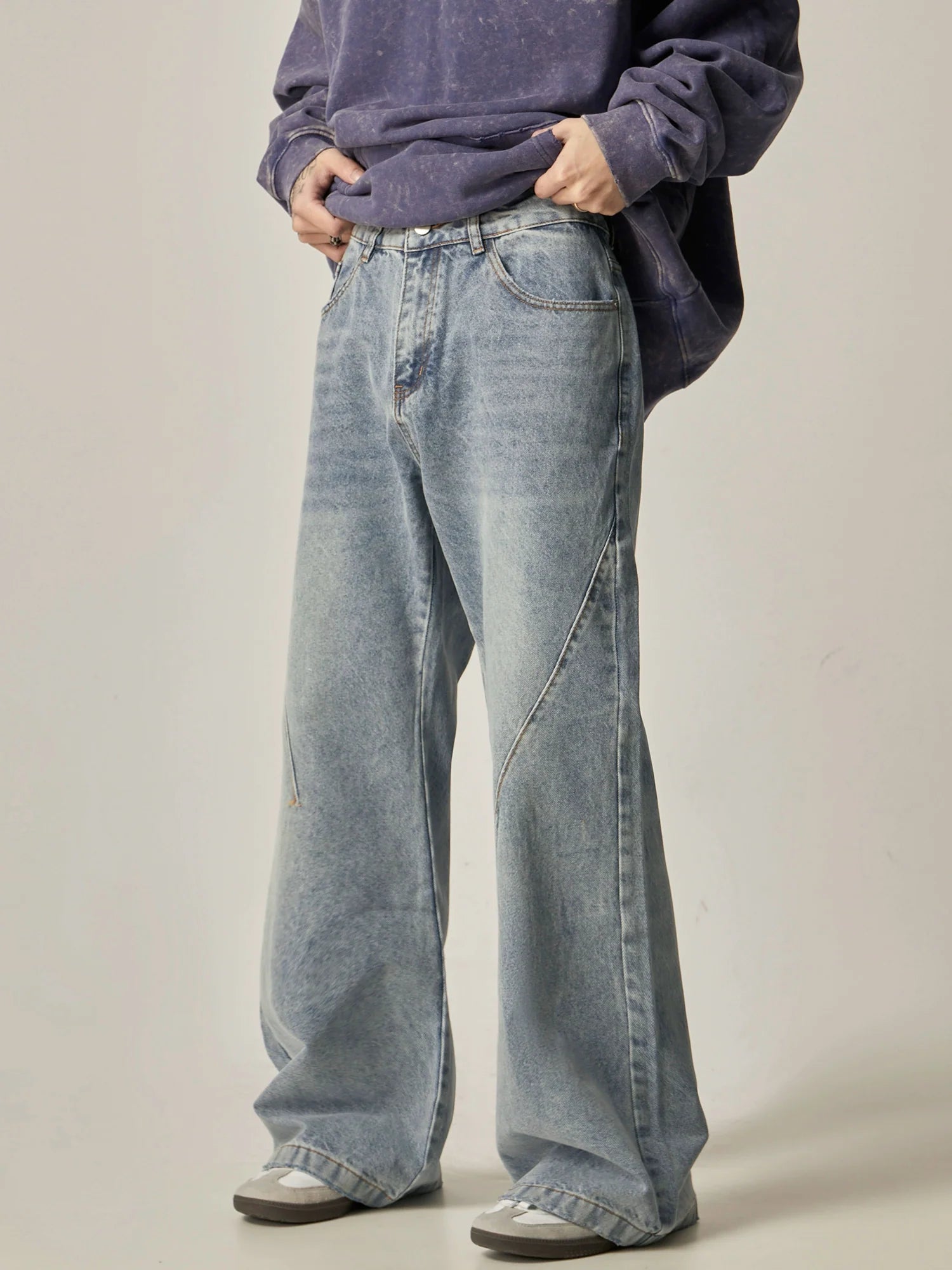 Acid Wash Wide-Leg Curved Seam Denim Jeans