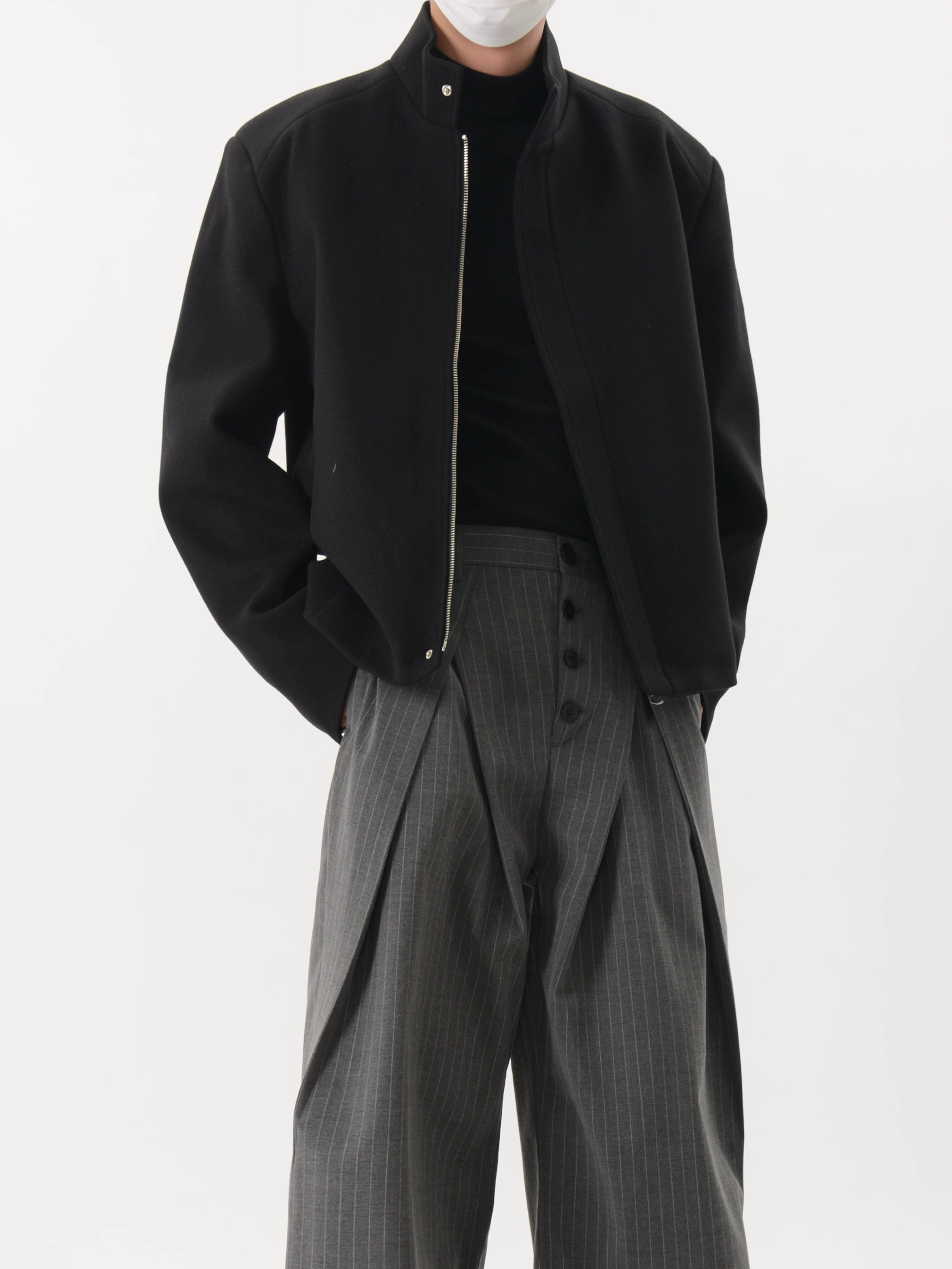 Column Minimal Zip Jacket