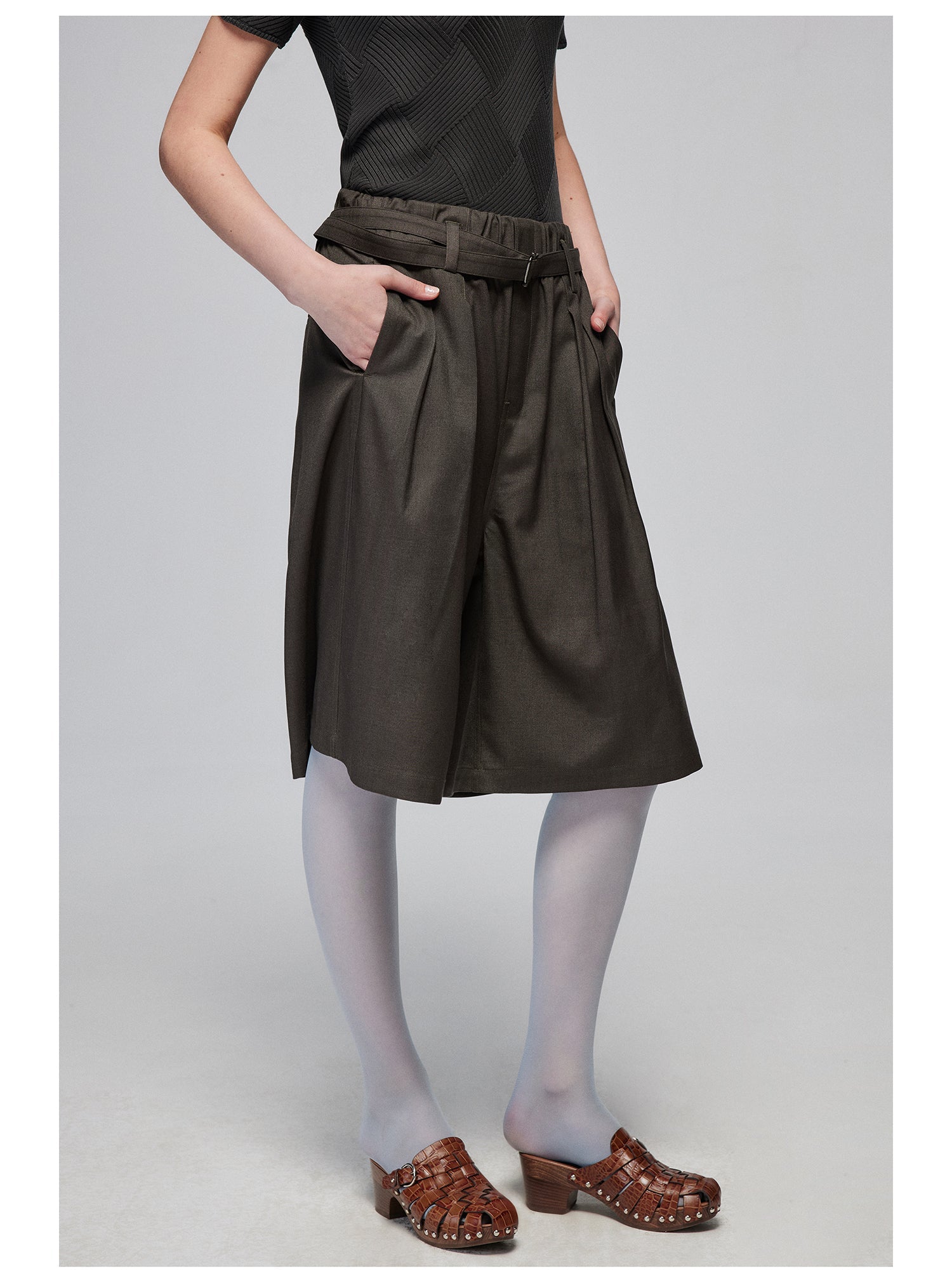 Pleated Bermuda Shorts with Belt