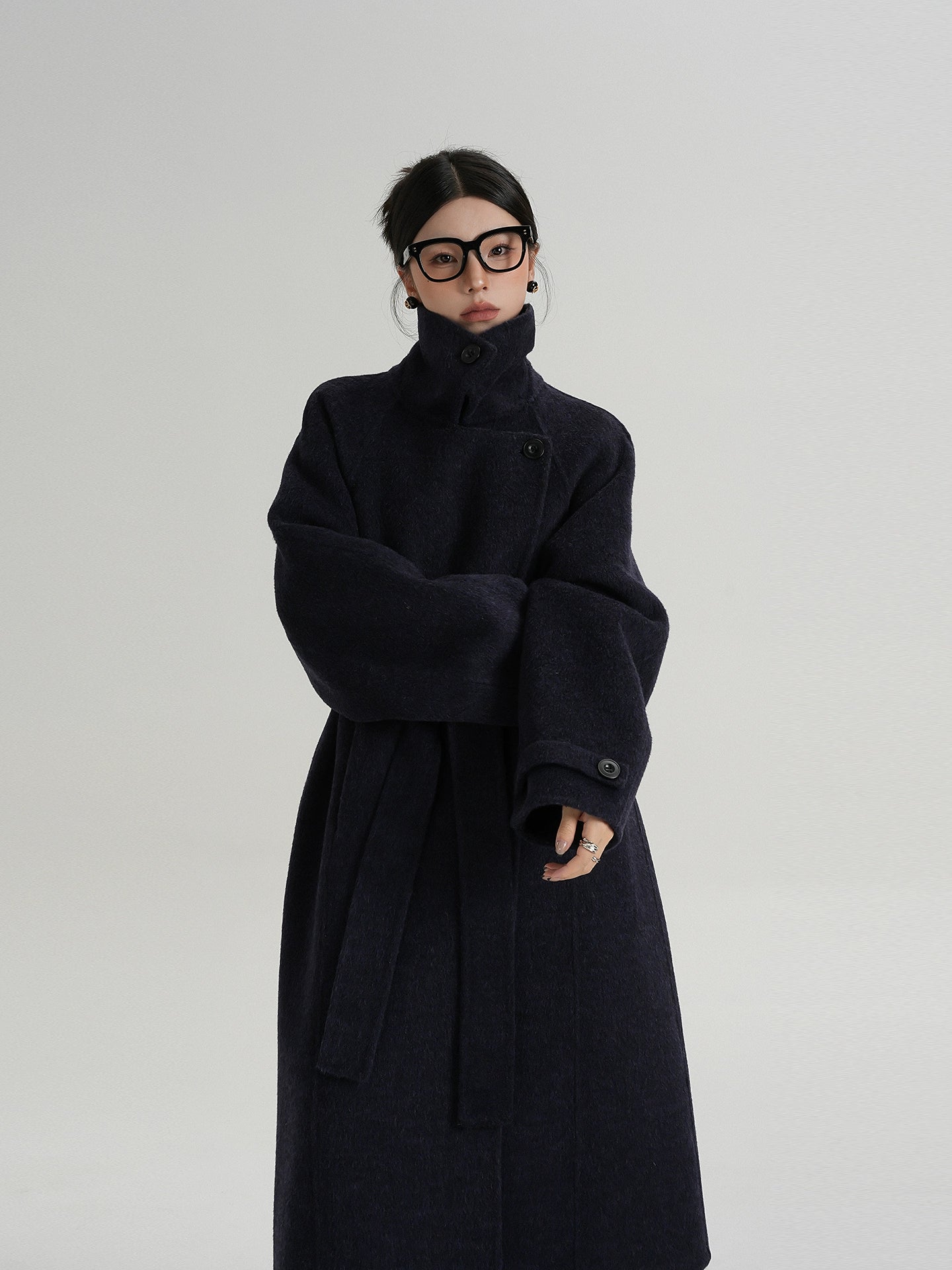 Frosted Column Funnel Wool Coat