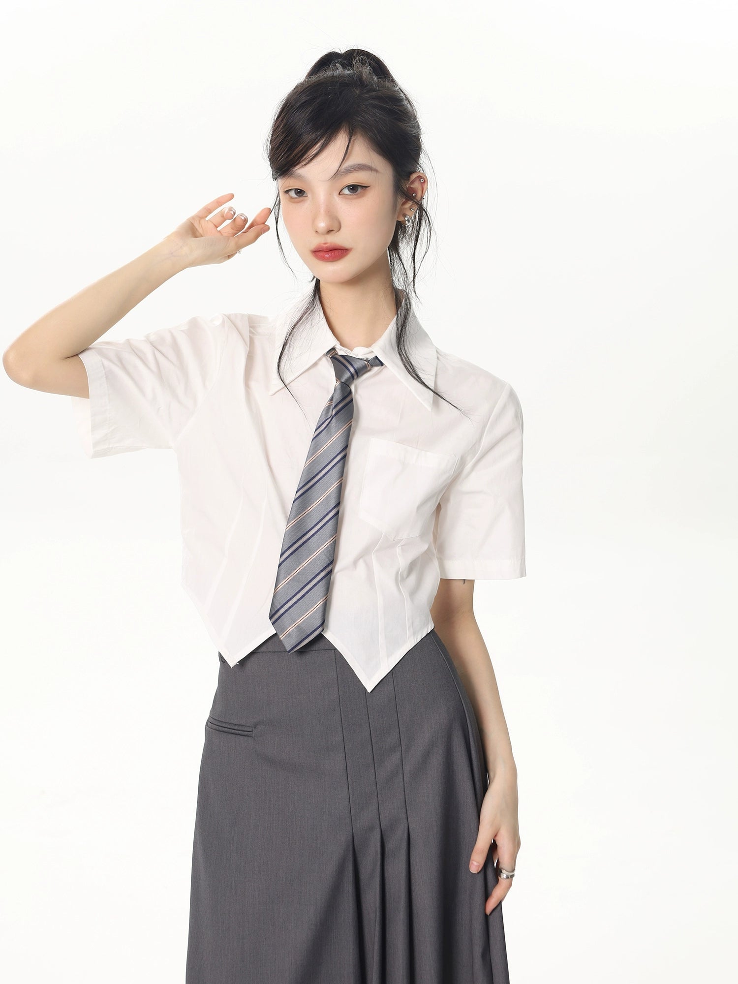 White Short-Sleeve Shirt with Tie JK Style