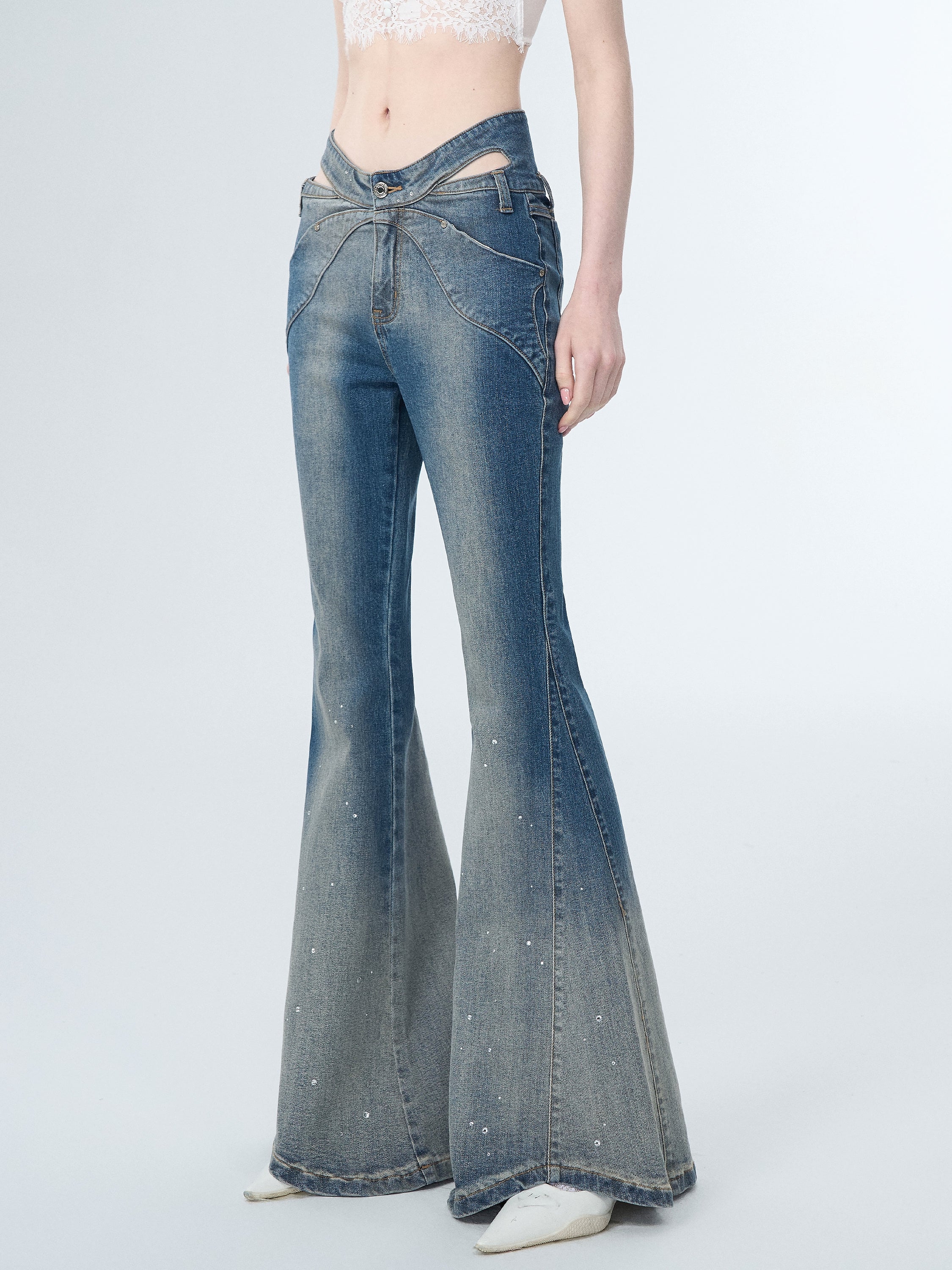 Of Akiva 70s-Inspired Flared Denim Jeans