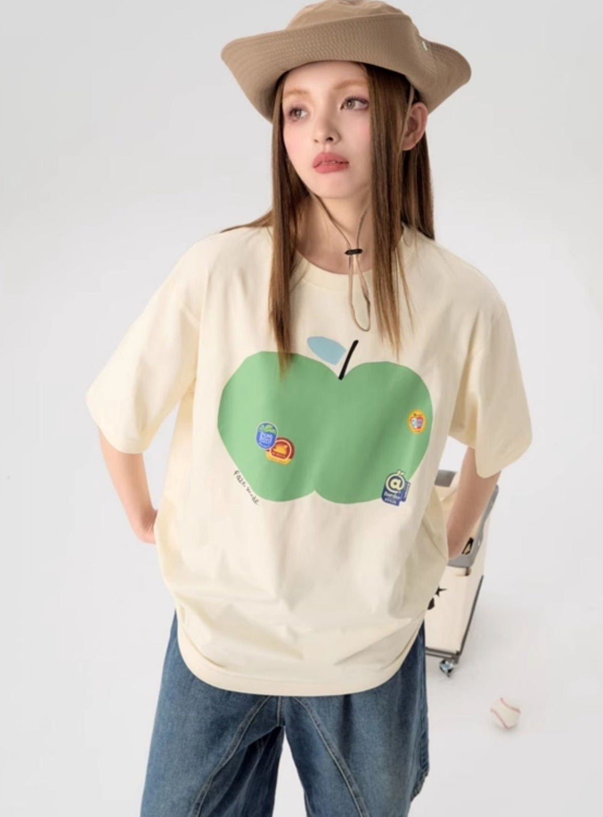 Loose Fit Fruit Label Tee - chiclara