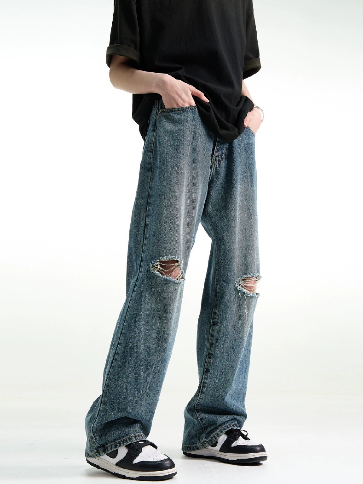 MADWITCH Vintage Vibe Distressed Straight-Leg Jeans