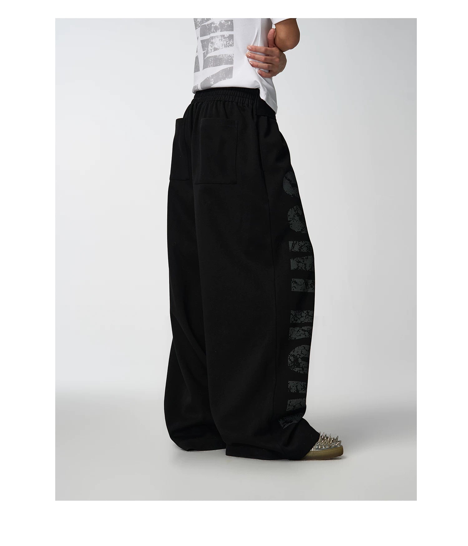 Fight Night Ribbon Flame Slogan Sweatpants