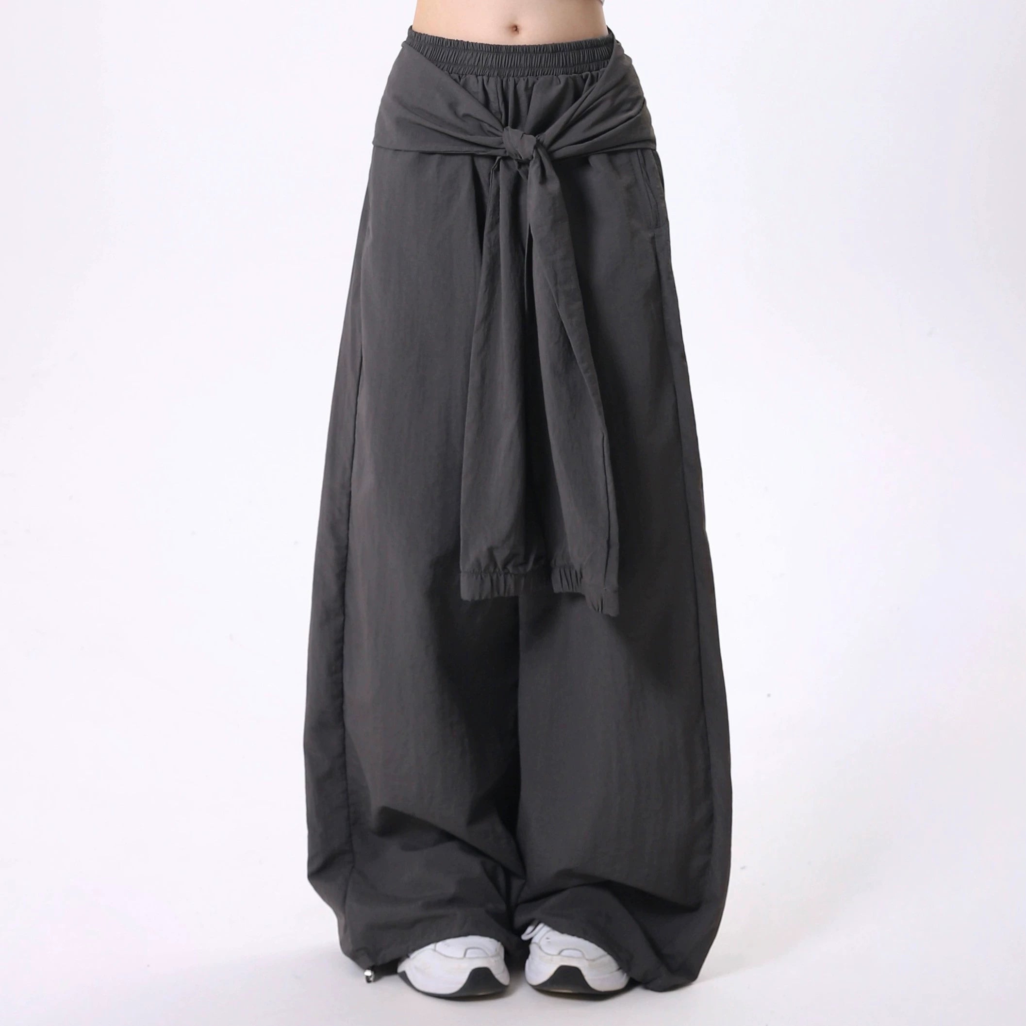 Tie-Front Balloon Pants