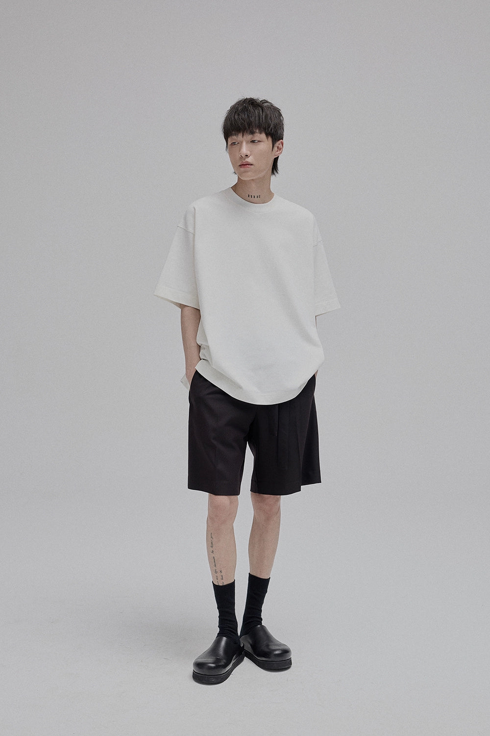 Draped Drawstring Mid-Length Shorts