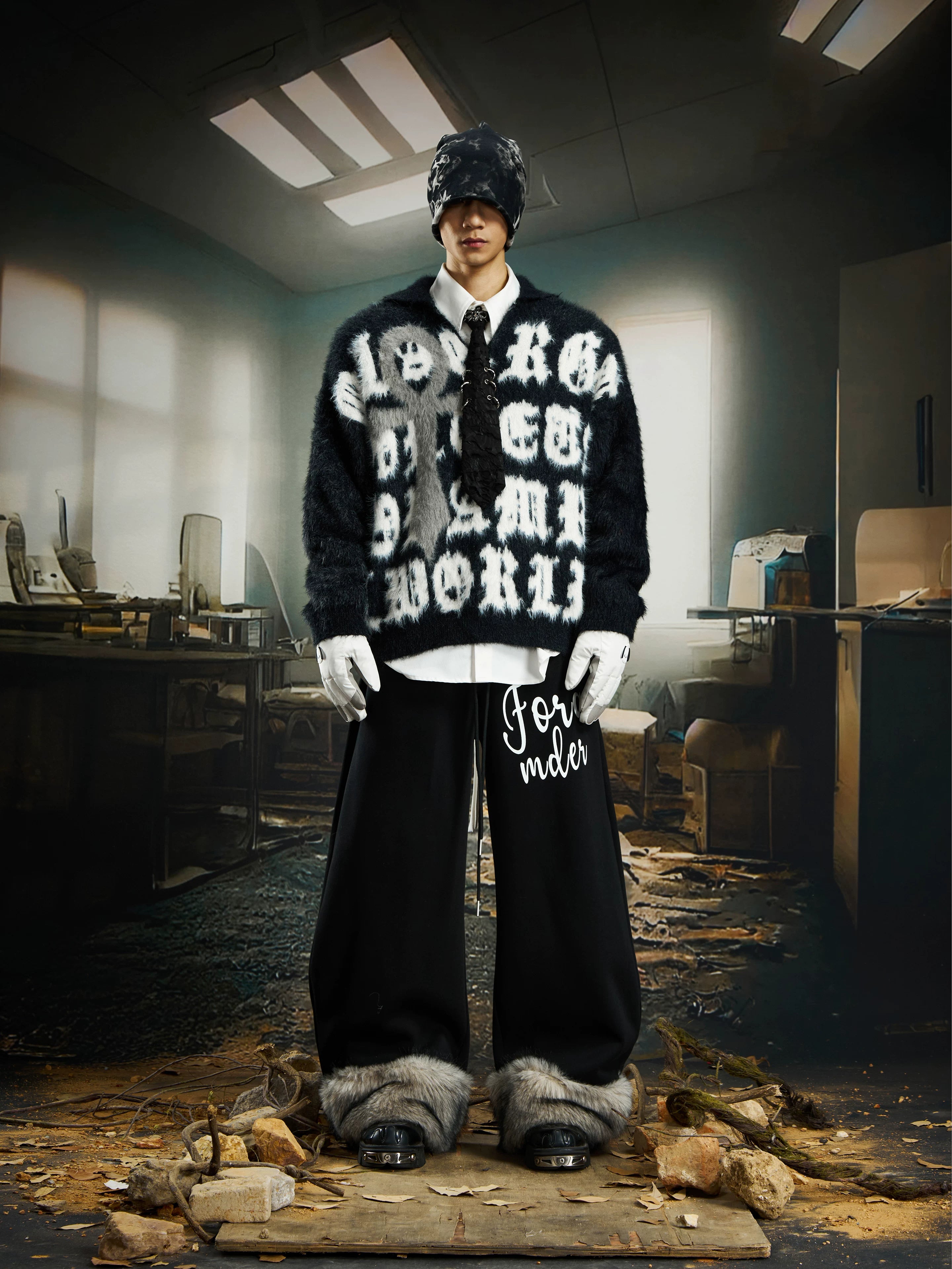 Frostbound Script Fleece‑Cuff Lounge Pants