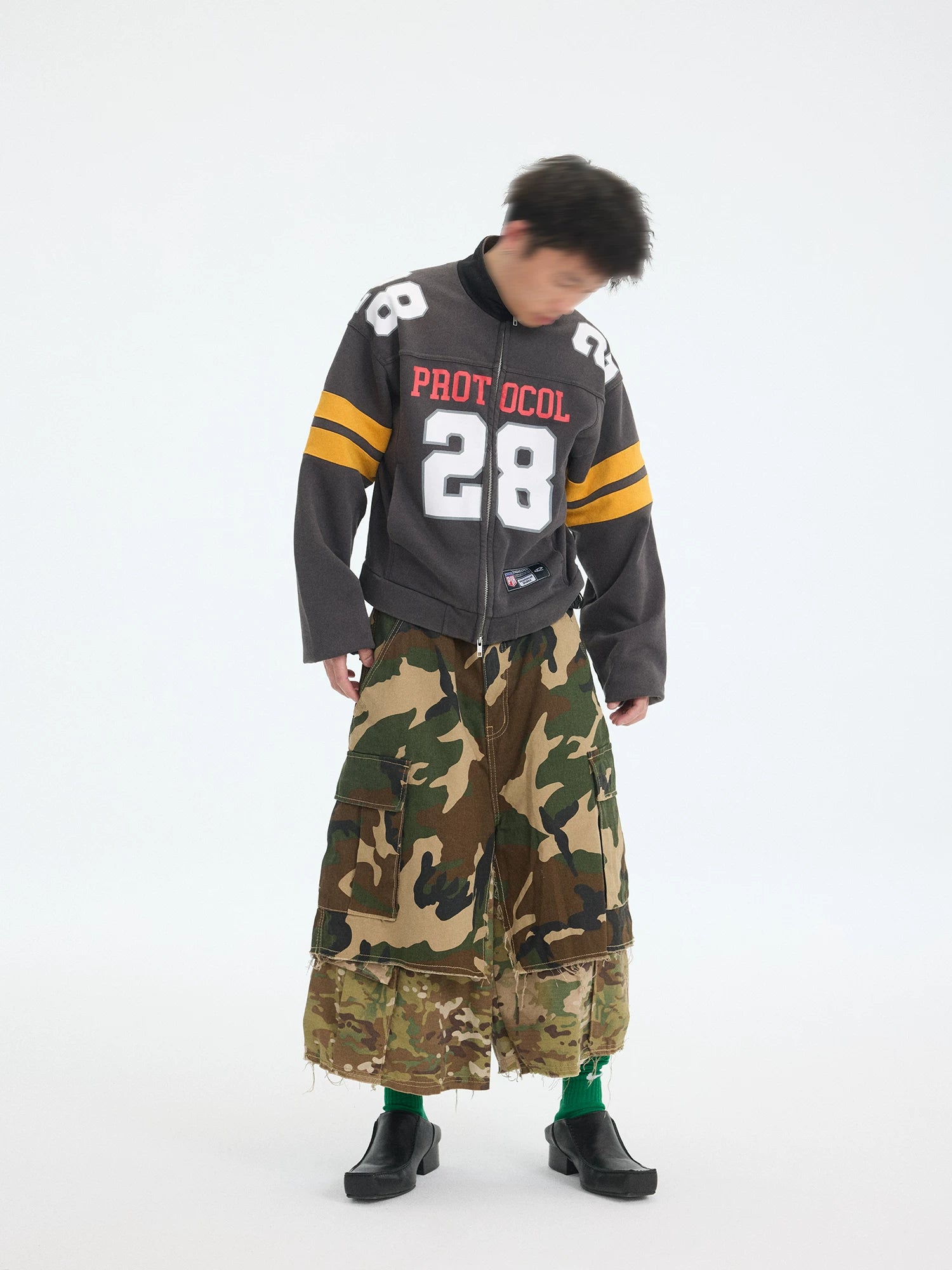 Warzone Tier Double-Camo Combat Short Pants
