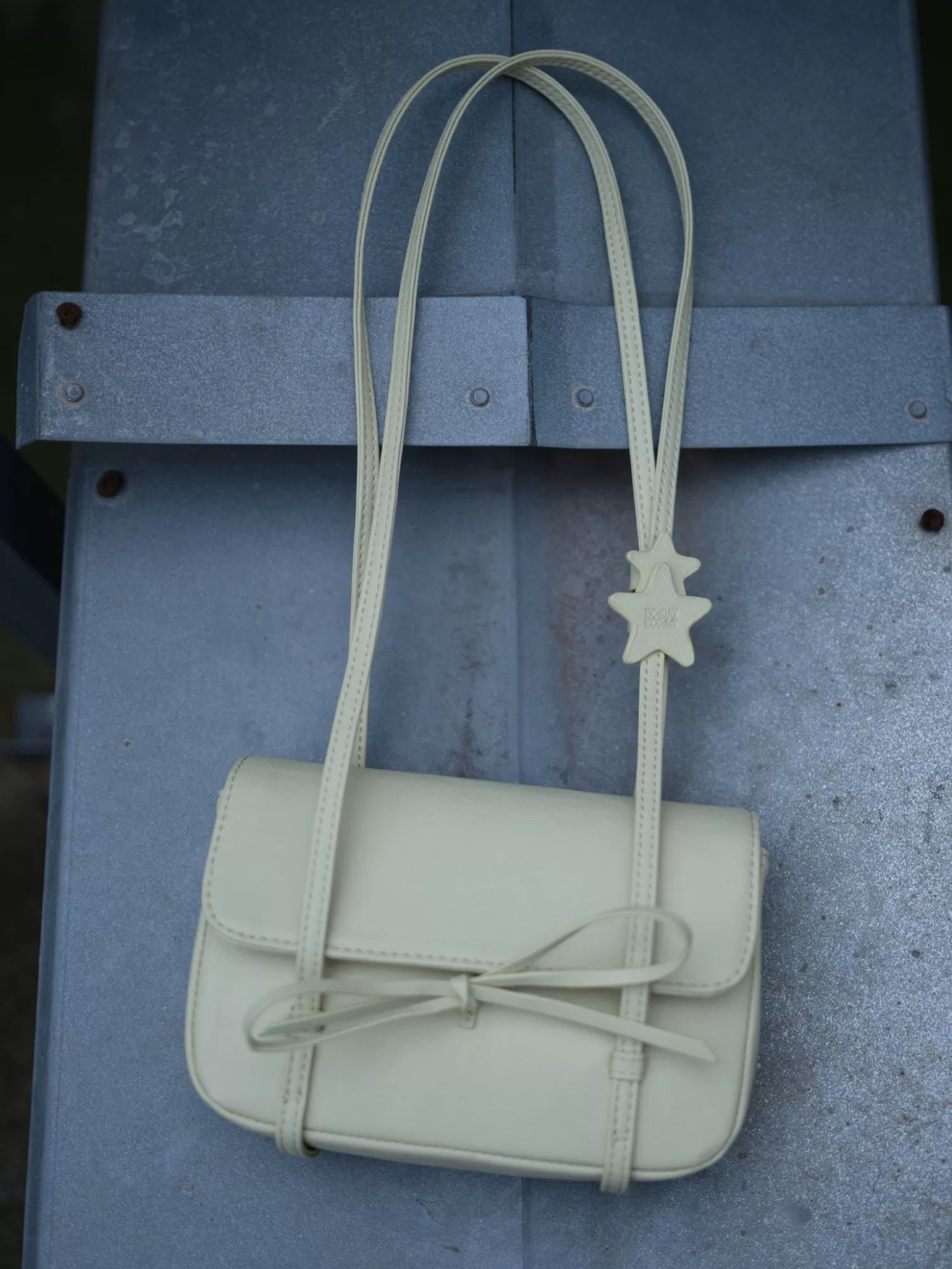 Bow-Tie Pillow Shoulder Bag - view 2