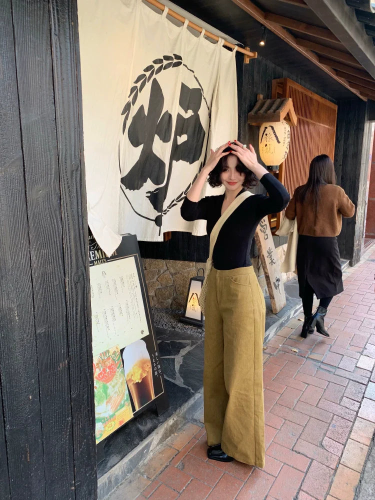 Retro Low-Rise Wide Leg Pants