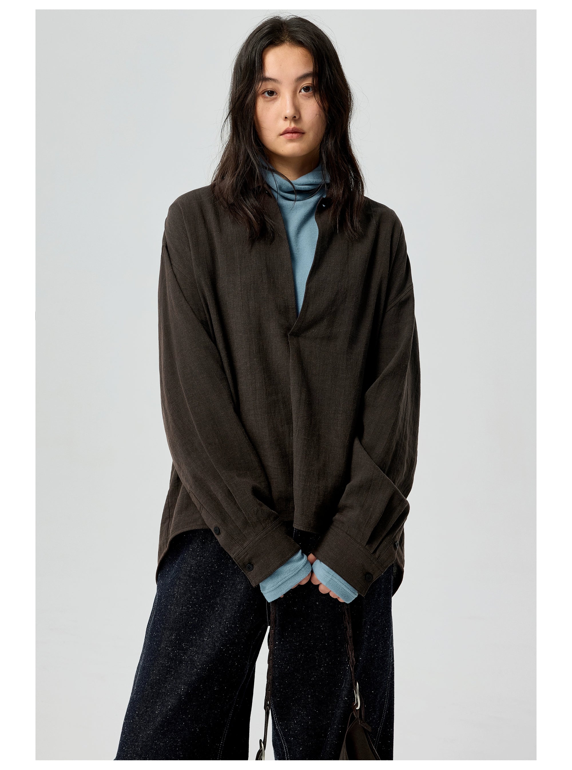 Relaxed Linen Collared Blouse