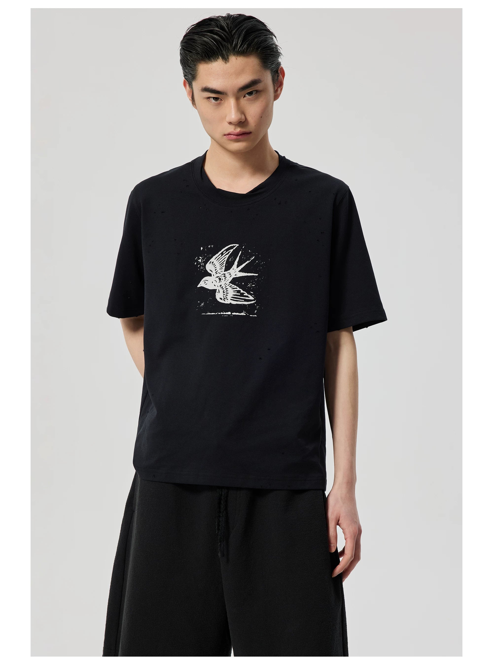 Bird Graphic Distressed T-Shirt