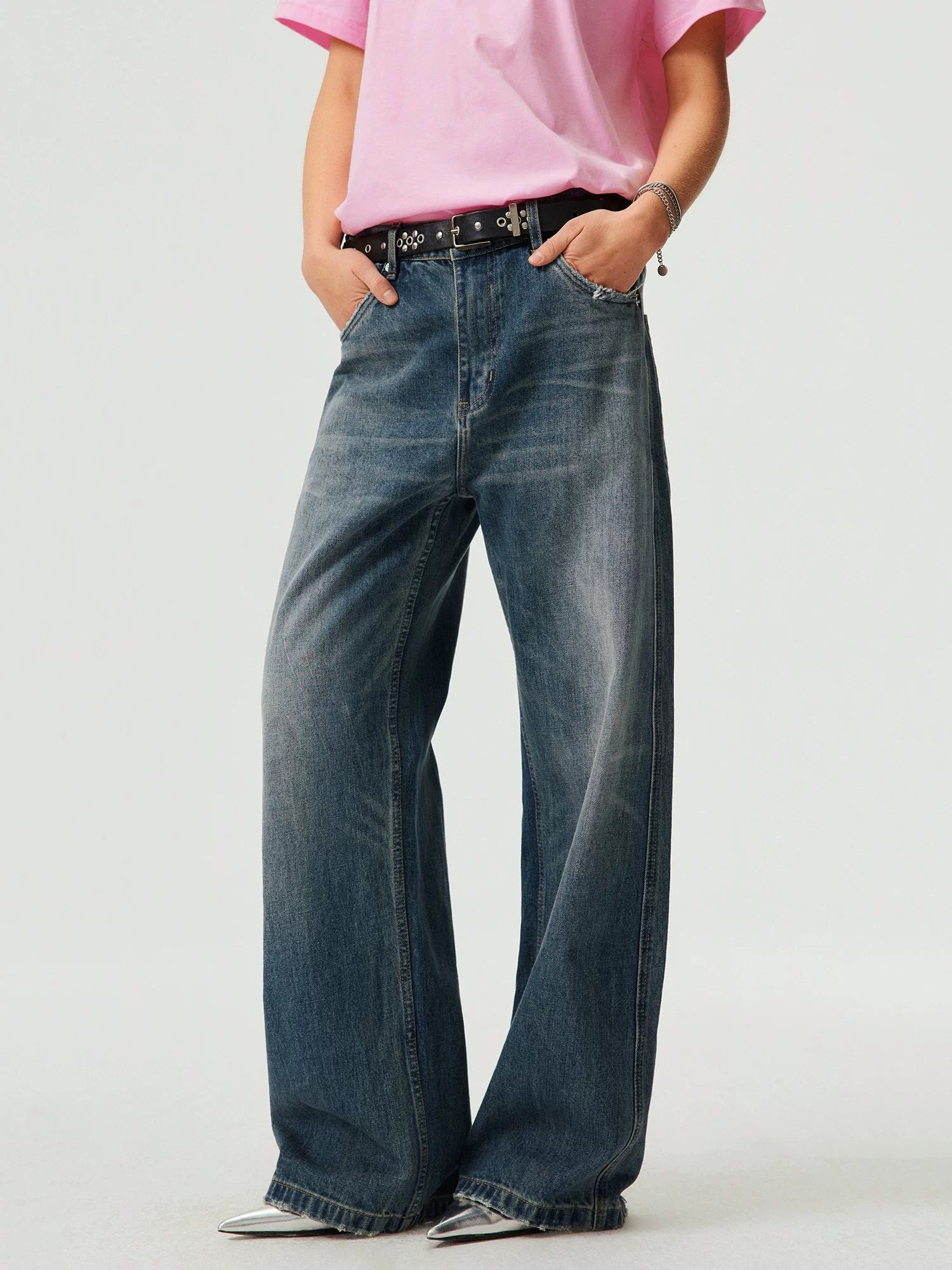 Dark Wash Wide-Leg Relaxed Jeans