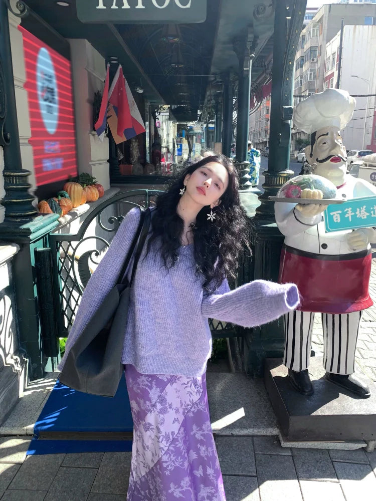 Sheep Wool V-Neck Sweater