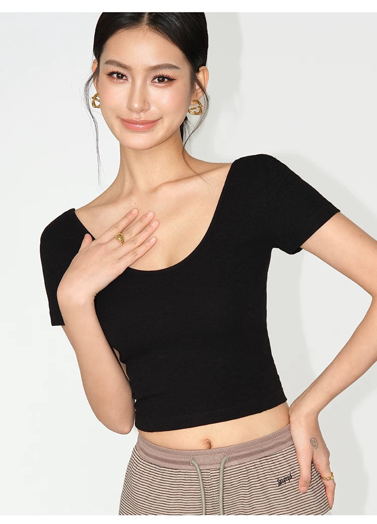 Gallery Square Essential Crop Tee
