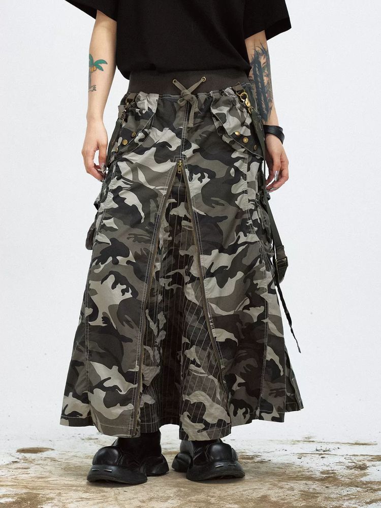 Camouflage Wide-Leg Cargo Skirt