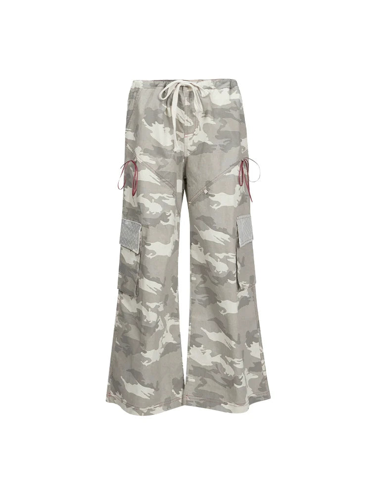 Wide-Leg Camouflage Cargo Pants