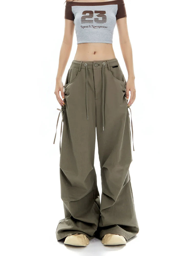 Urban Flow Wide-Leg Cargo Pants