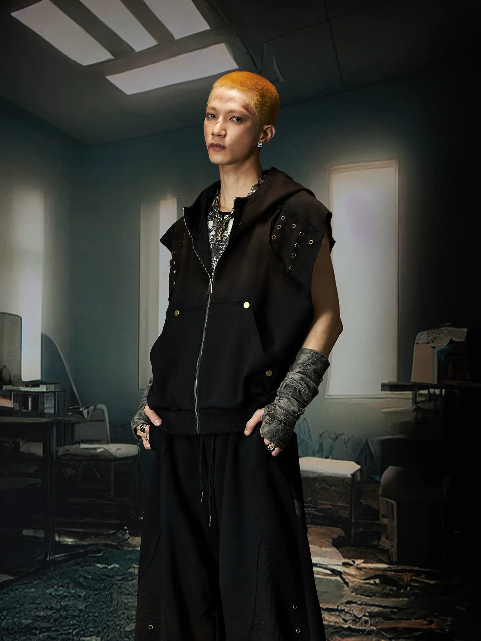 Ruinforge Grommet Hooded Vest