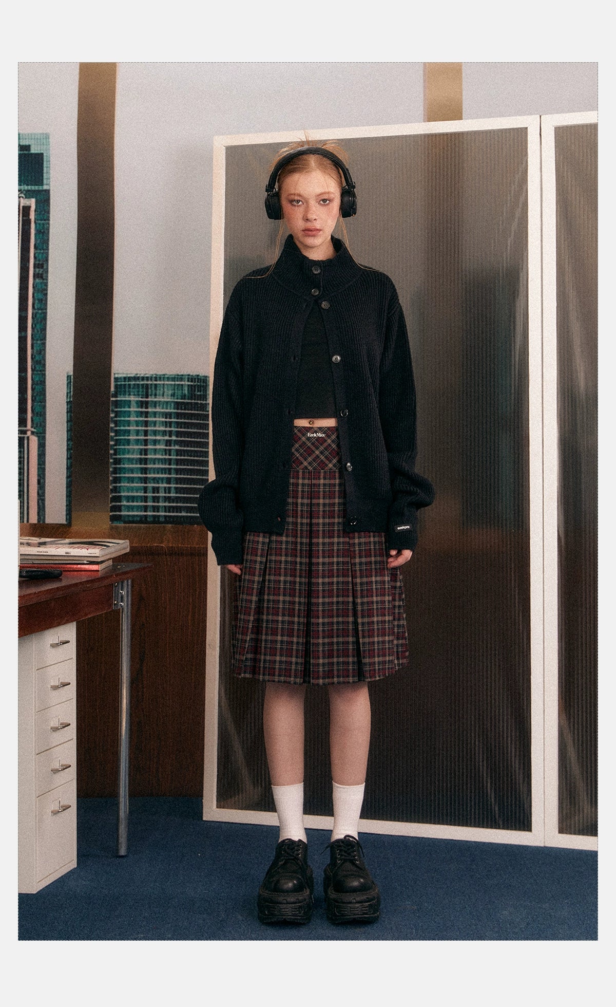 Ribbed Knit Texture Button-Up Cardigan