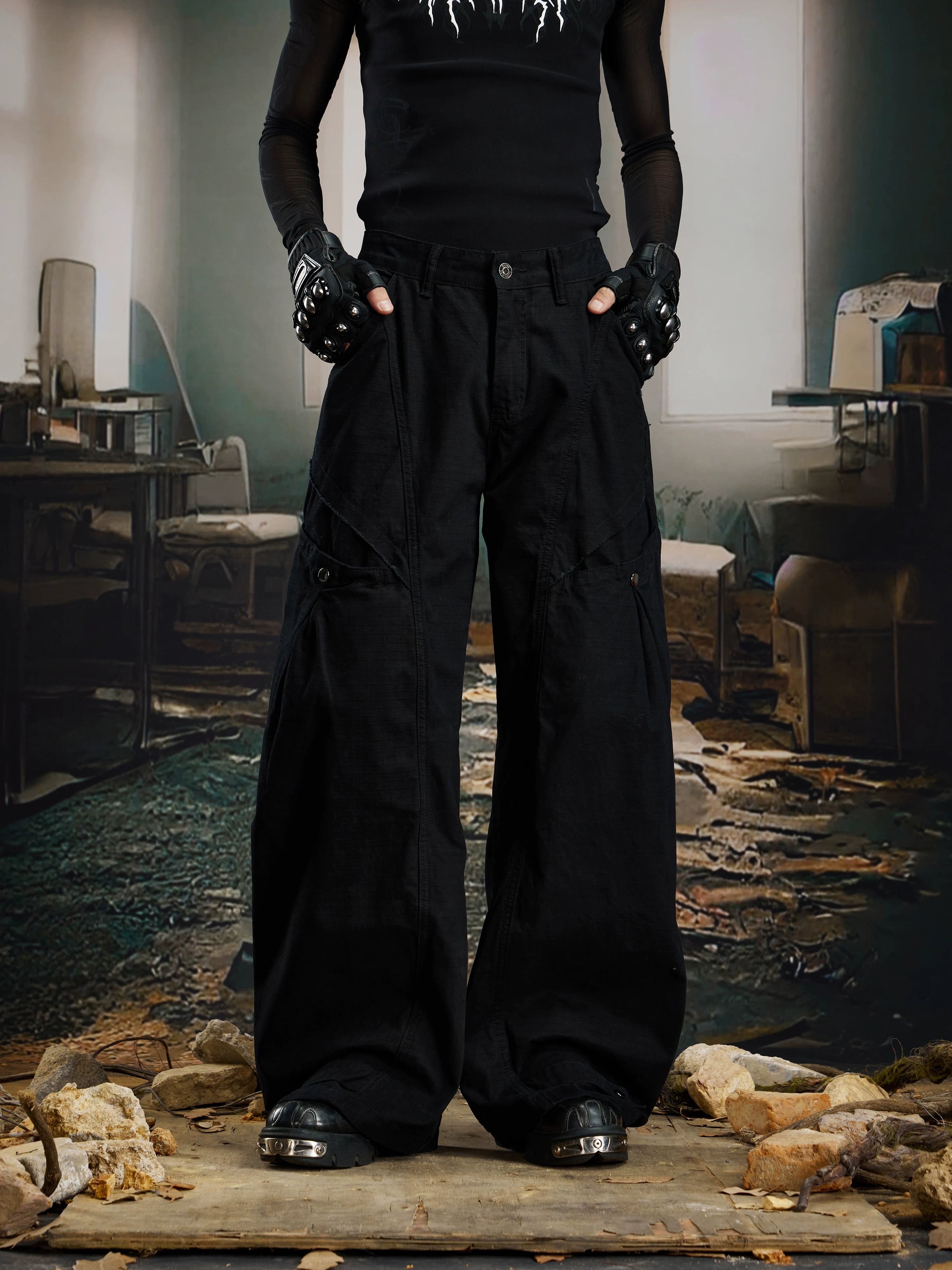 Orbital Pane Wide‑Leg Utility Pants