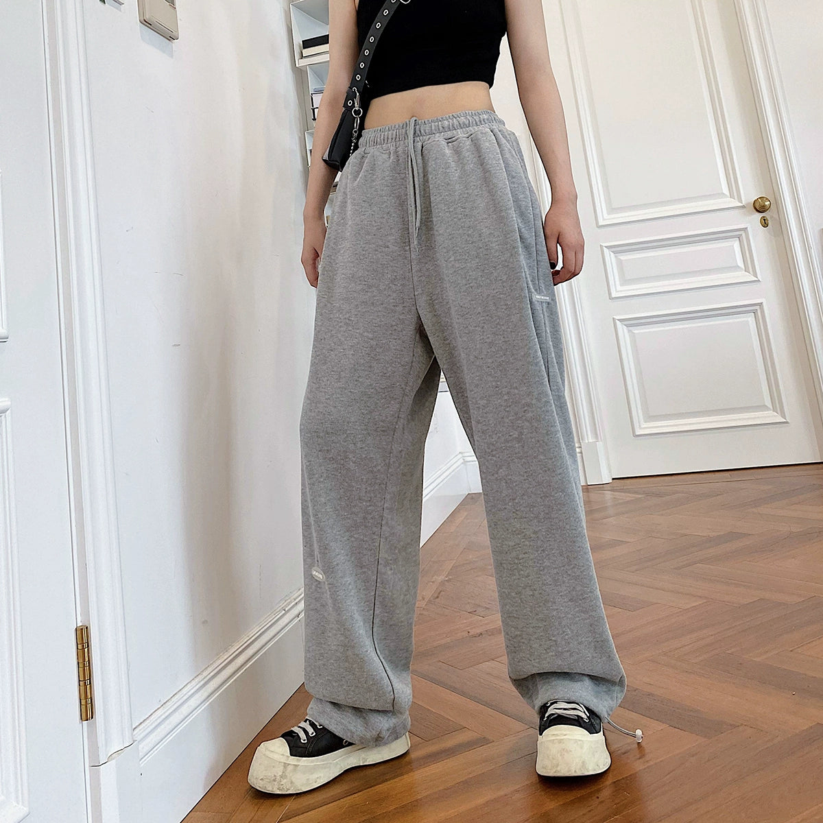 Loose-Fit Sweatpants with Drawstring Waist
