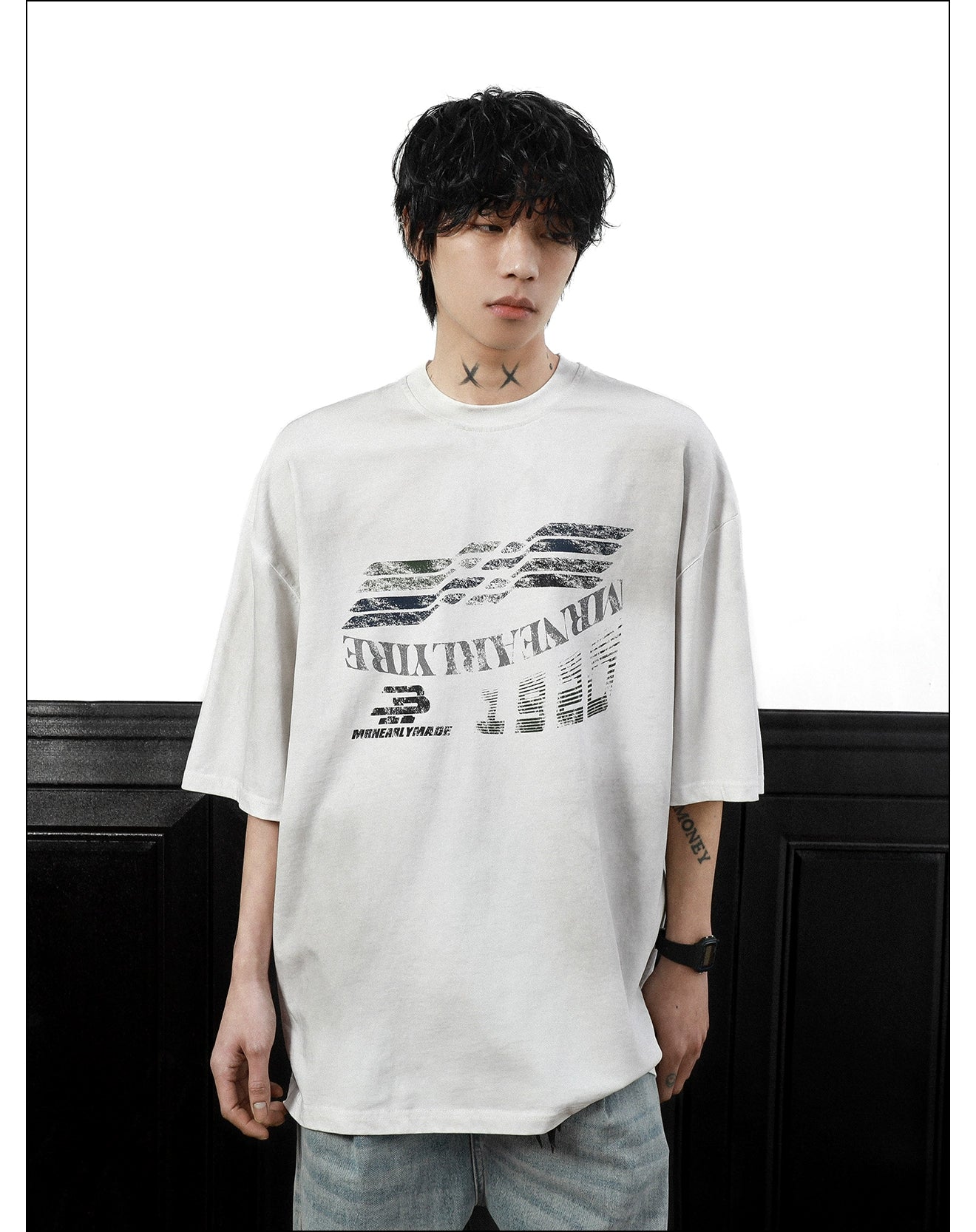 Gridline Drift Graphic Oversized Tee