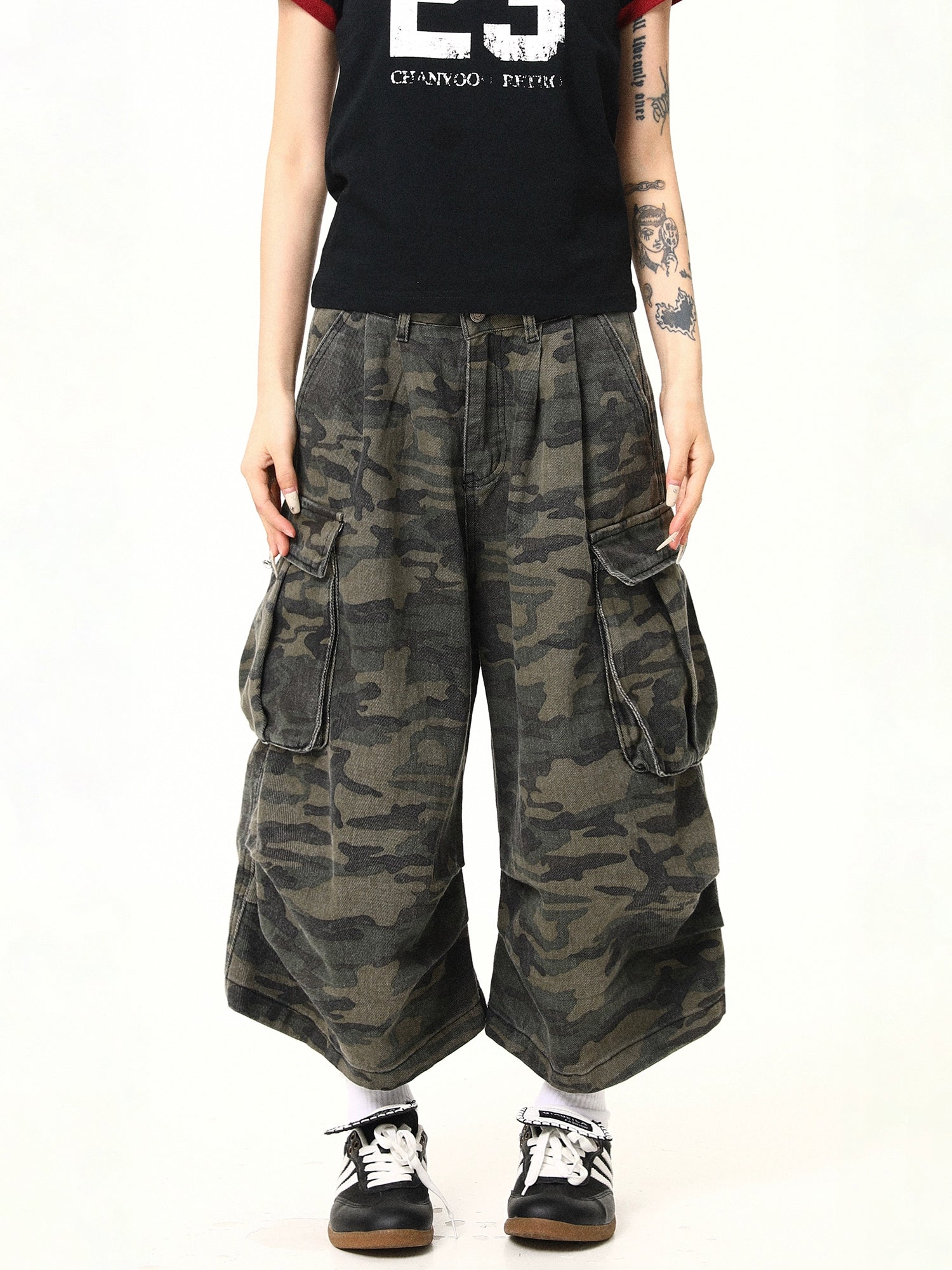 Baggy Camouflage Cargo Pants