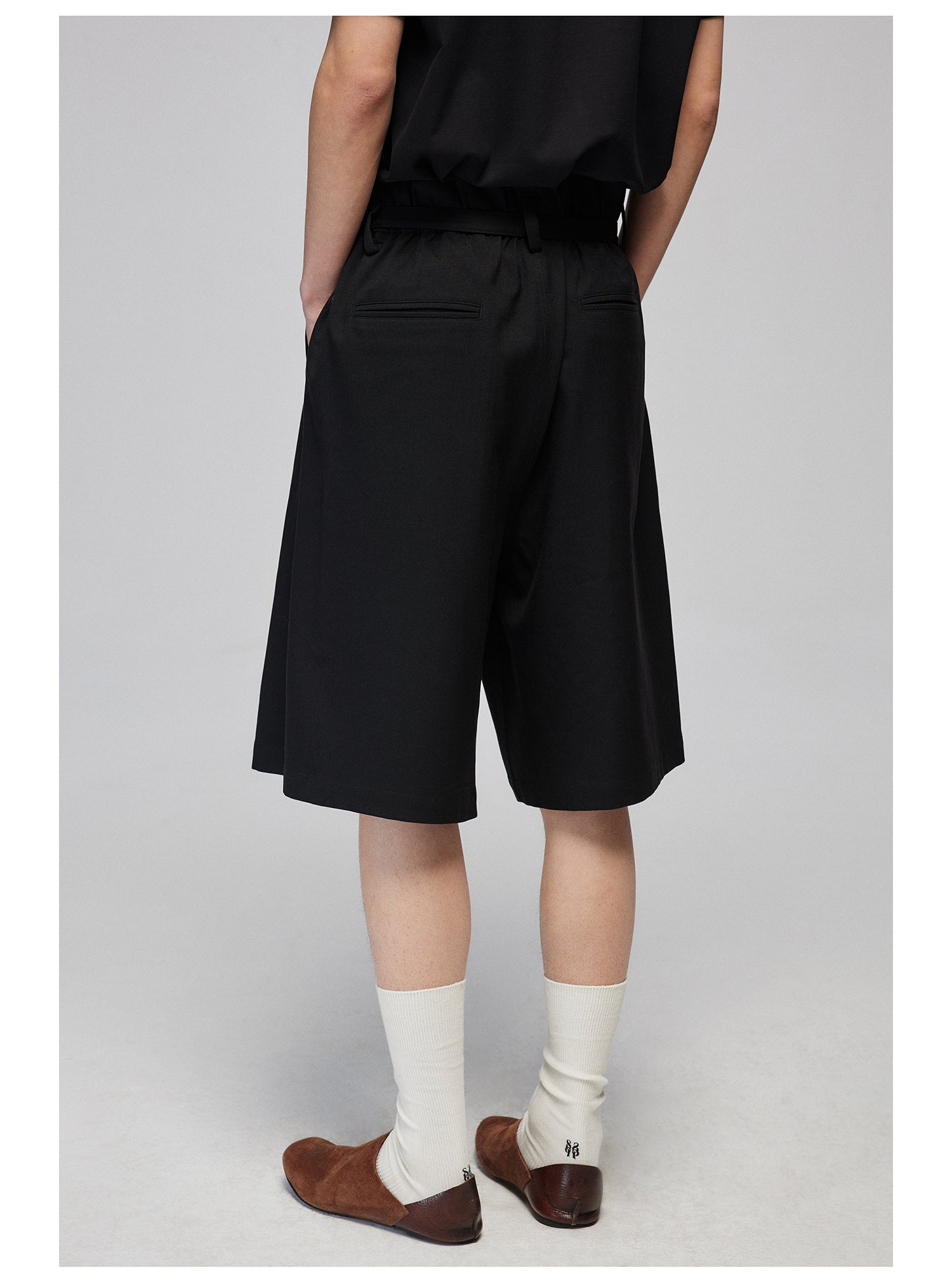 Pleated Bermuda Shorts with Belt