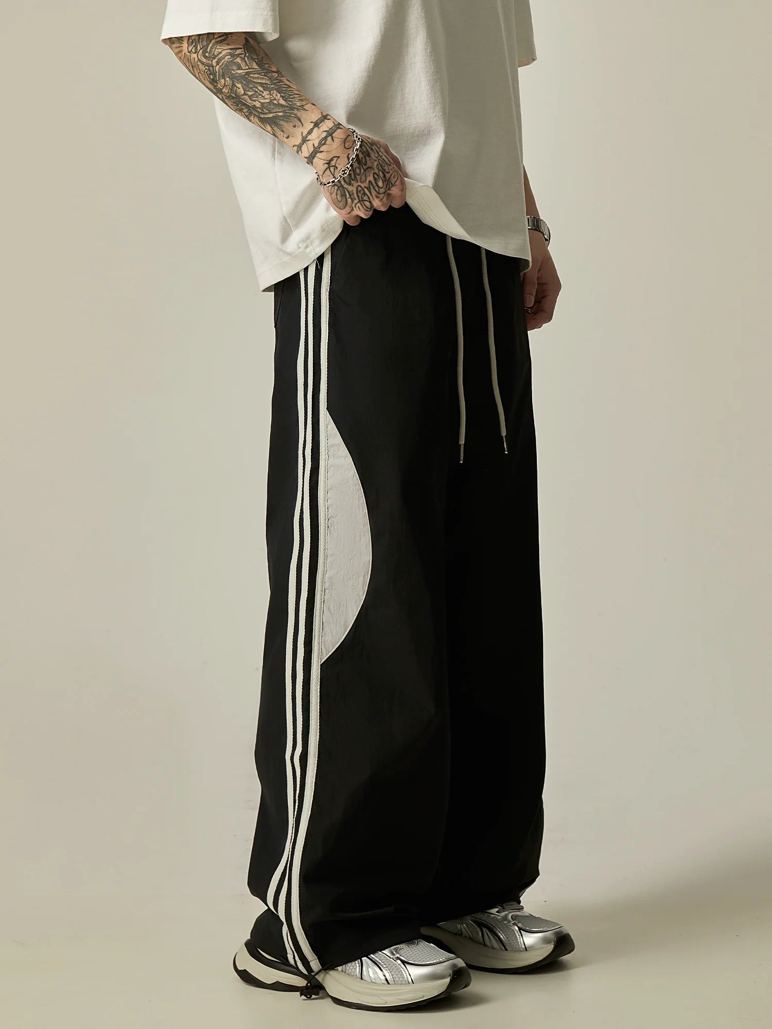 Wide-Leg Contrast Stripe Track Pants