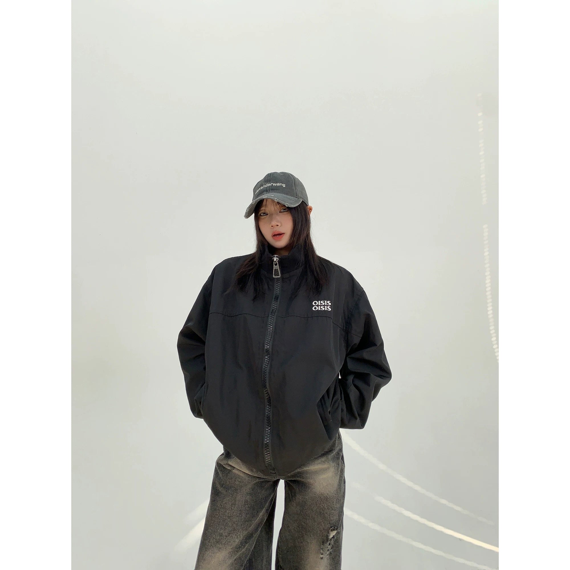 Oisis Cloud Windbreaker Jacket