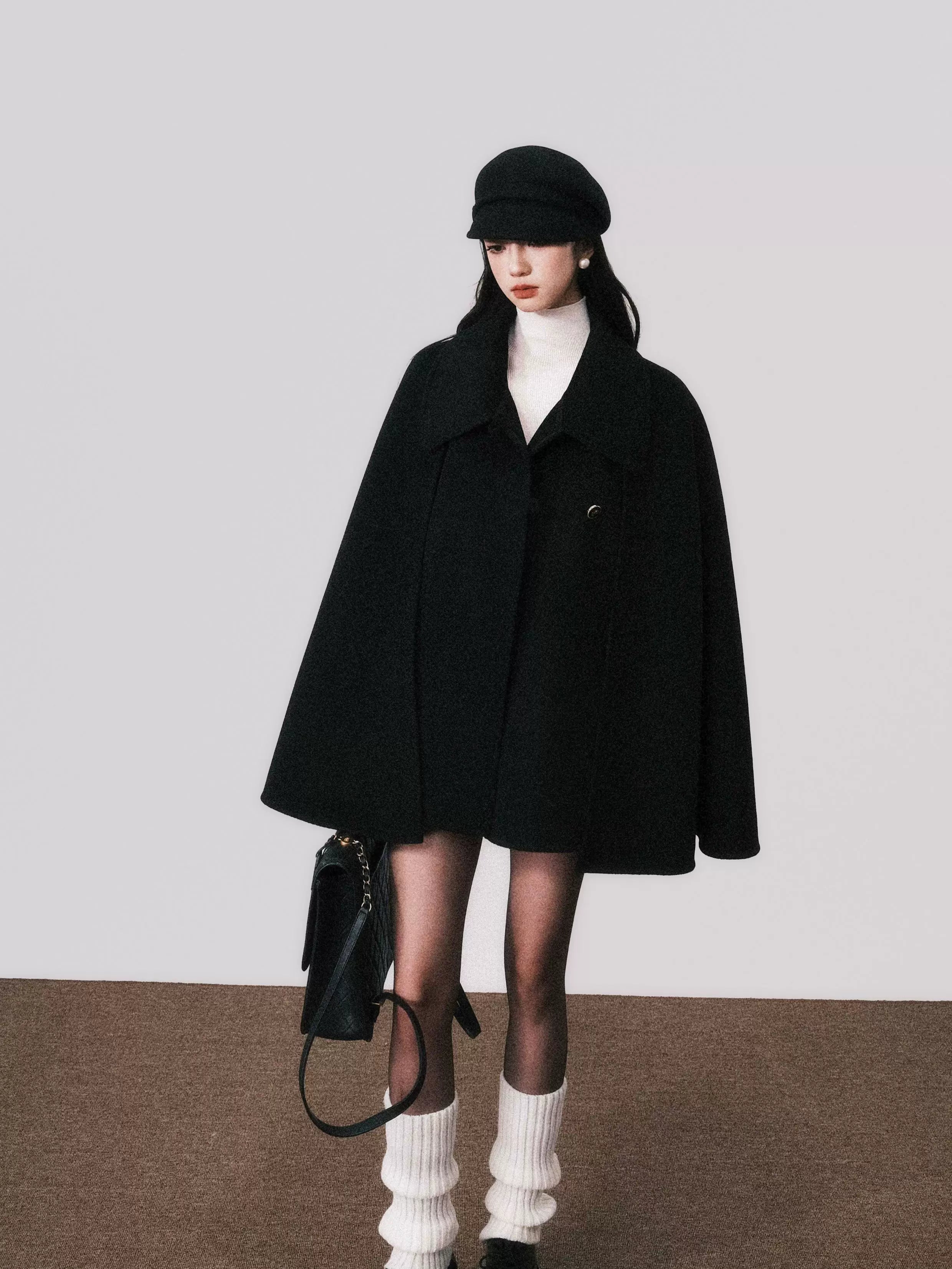 Noir Carriage Wool Cape Coat