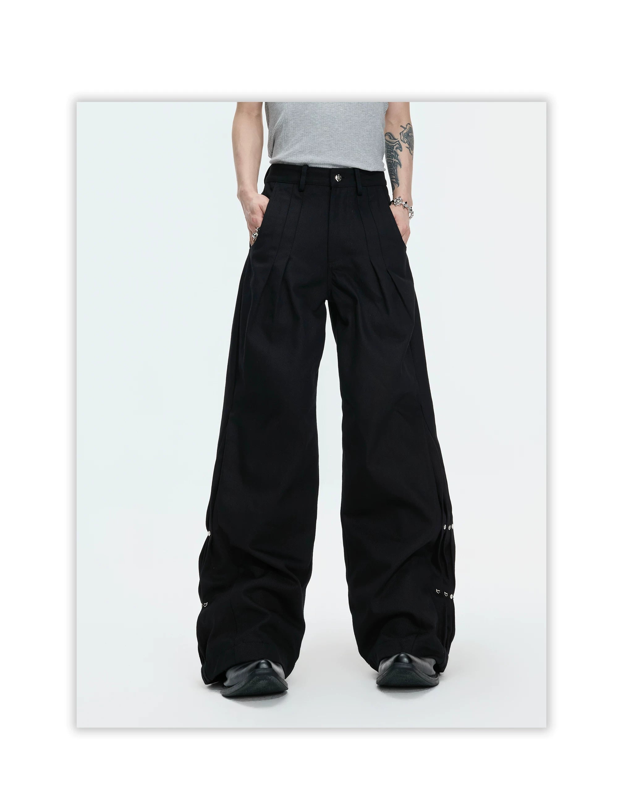 Snap Detail Draped Wide Leg Pants