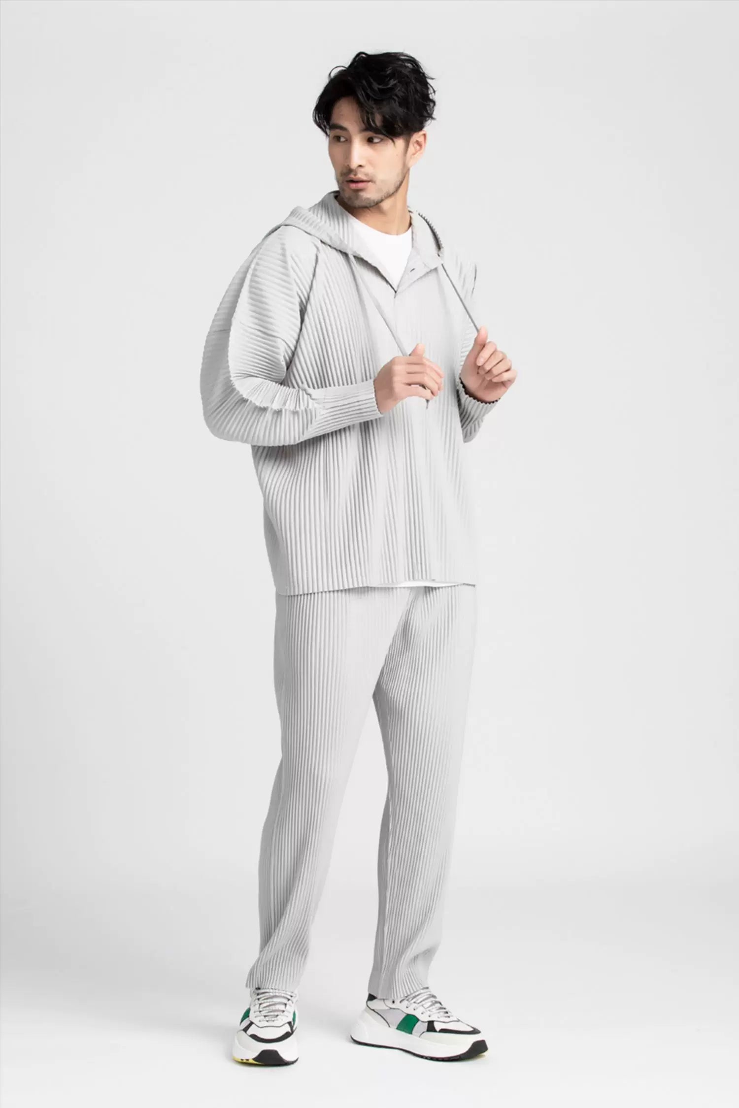 Frostline Pleated Straight-Leg Trousers