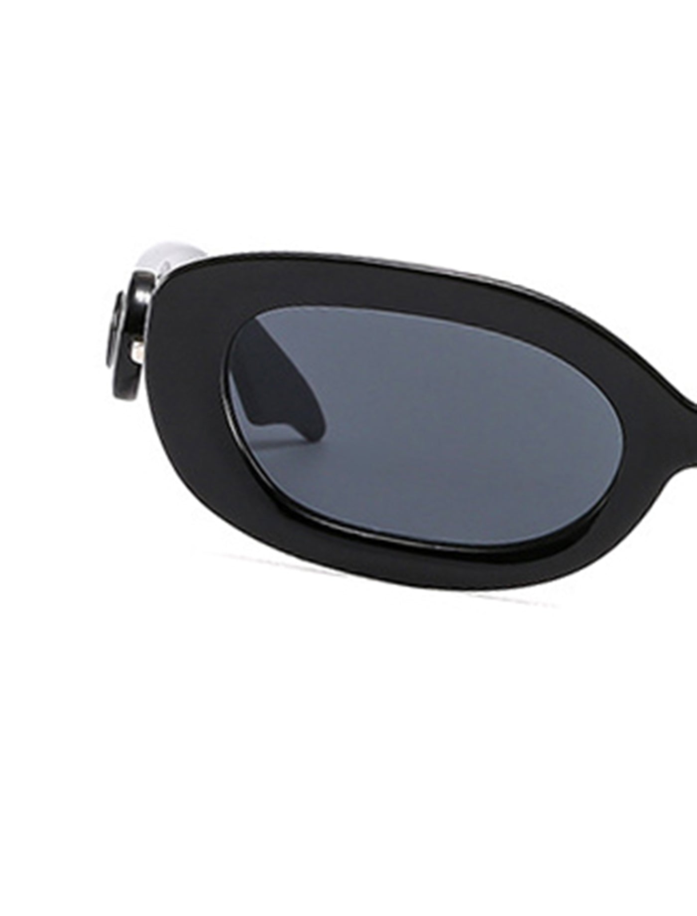 Retro Oval Frame Sunglasses