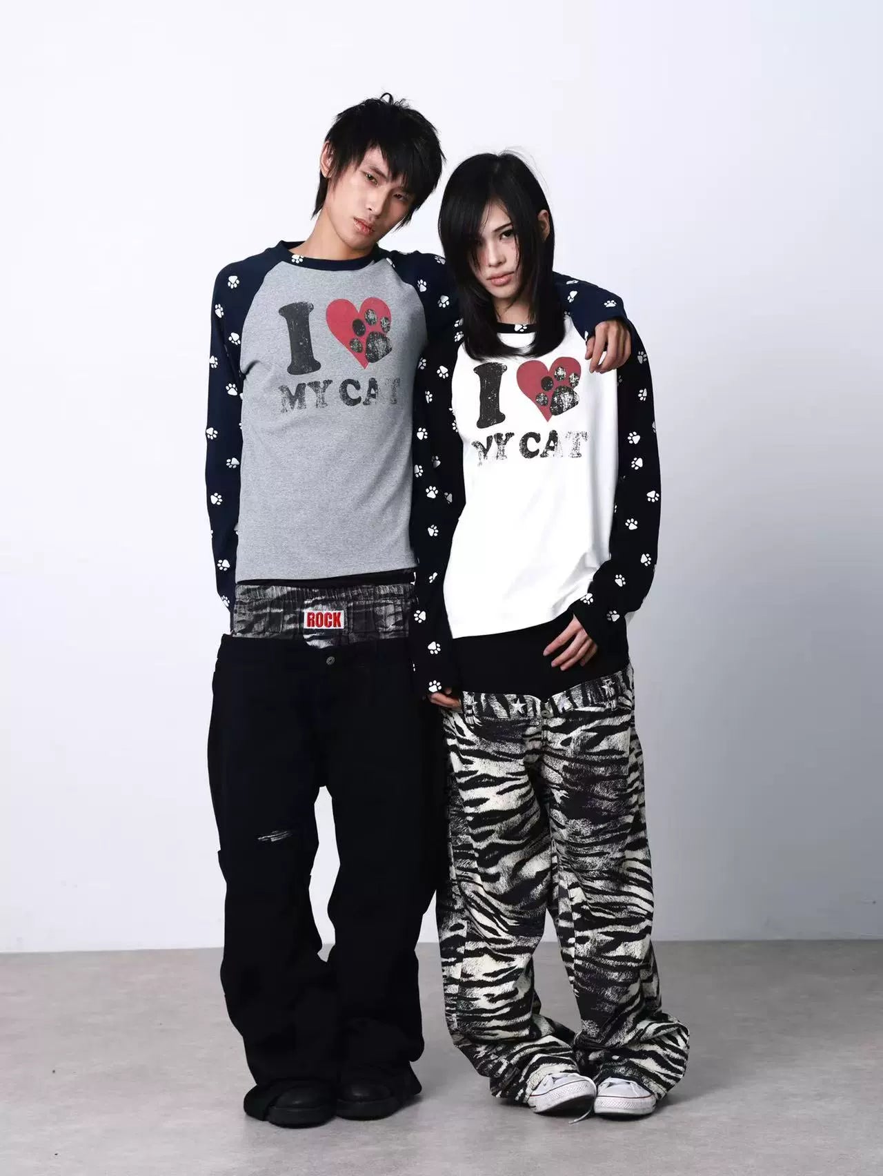 Pawprint Heart Cat Lover Raglan Longsleeve