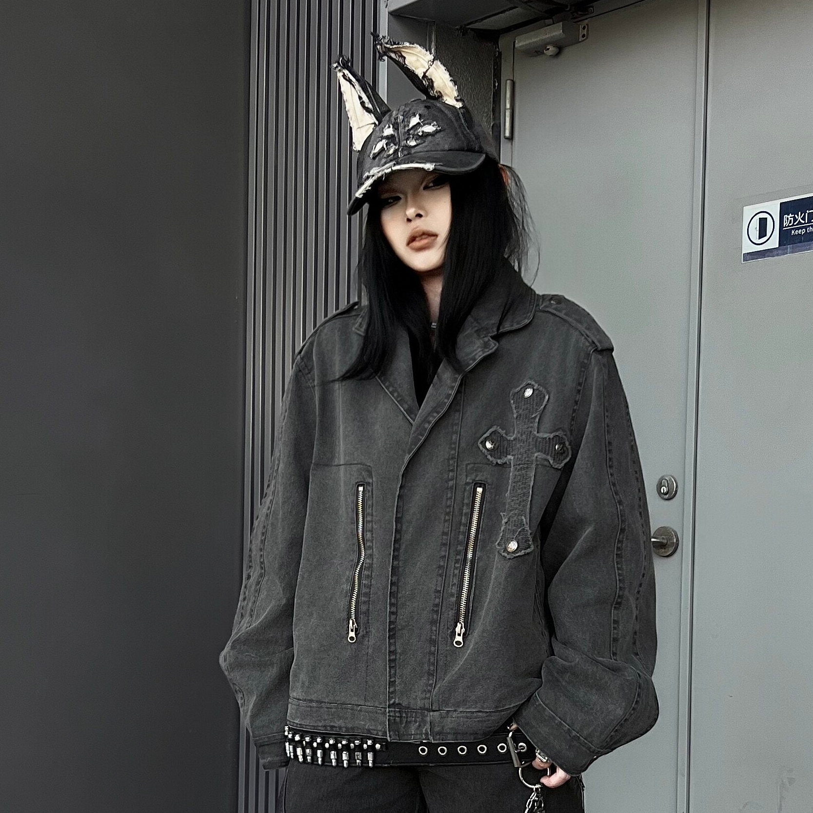 Men's Cross-Quilted Washed Cropped Heavyweight Jacket
