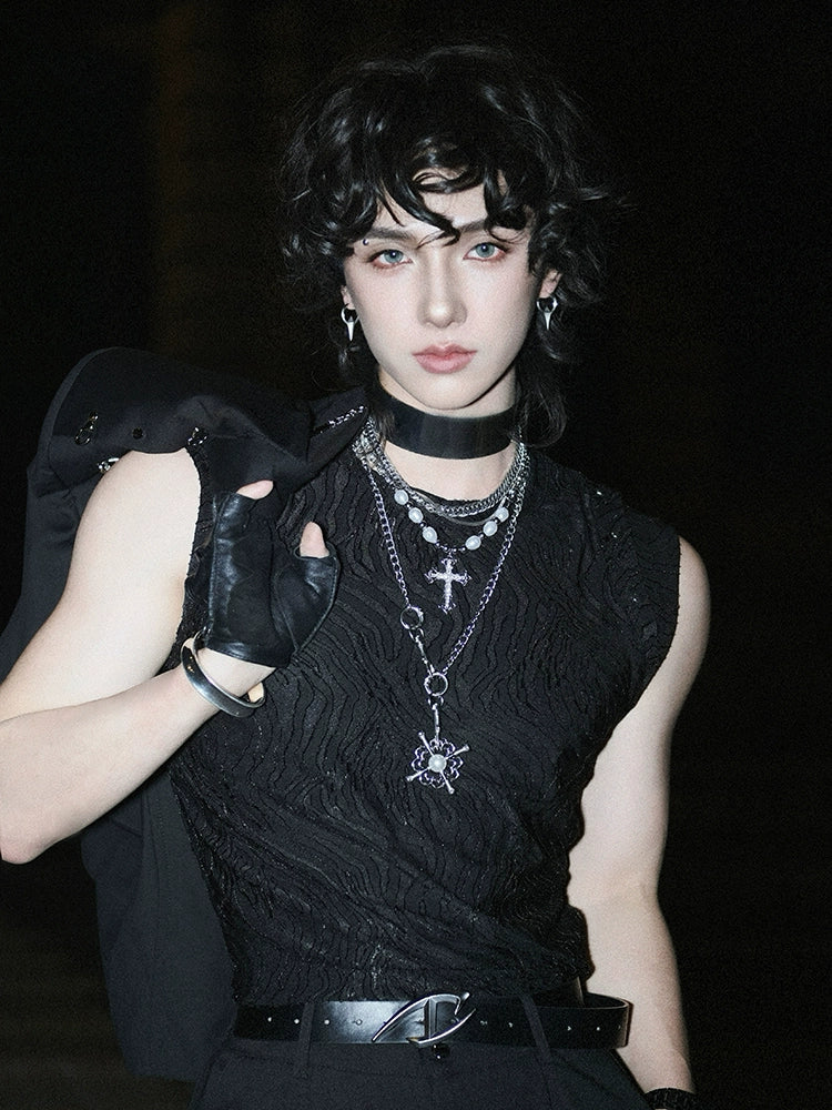 Textured Sleeveless Shirt
