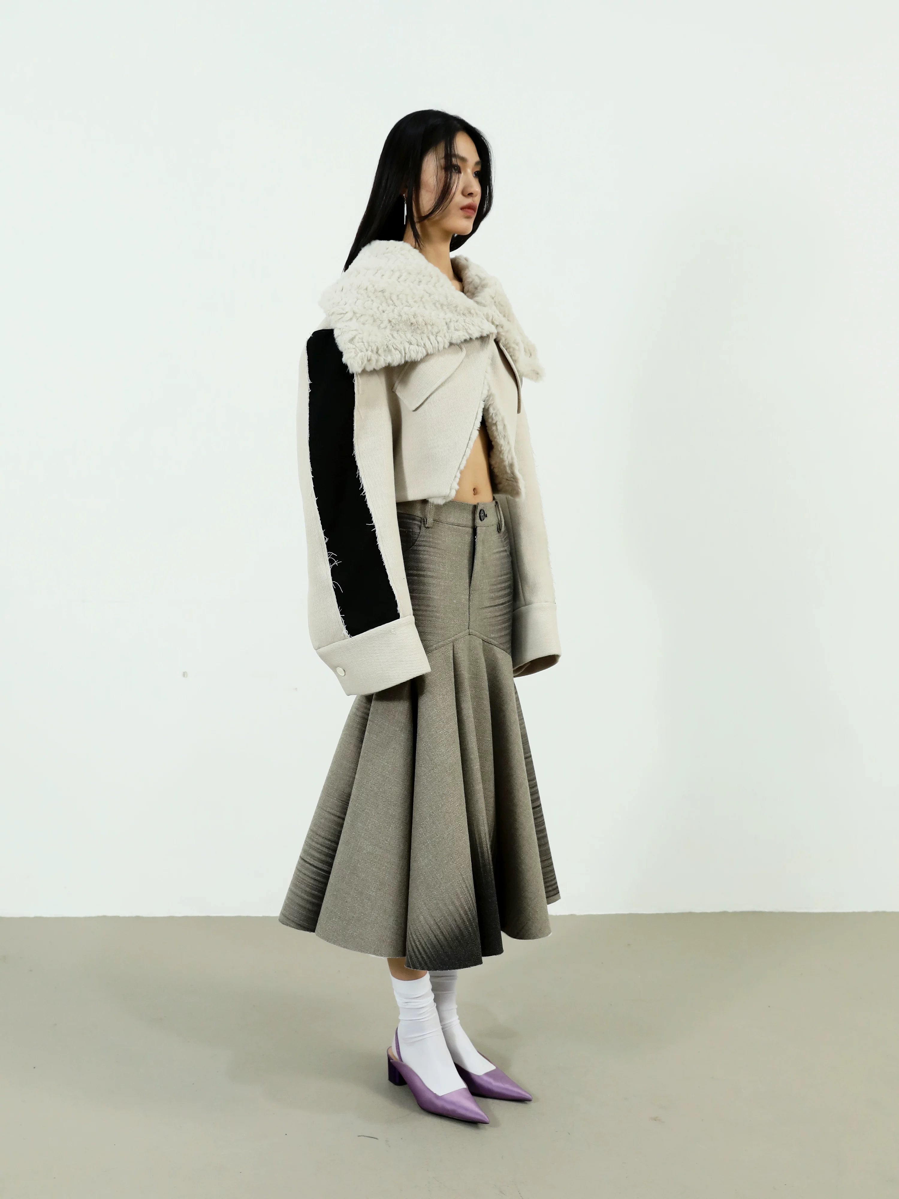 Ivoryshear Cropped Fur Collar Jacket
