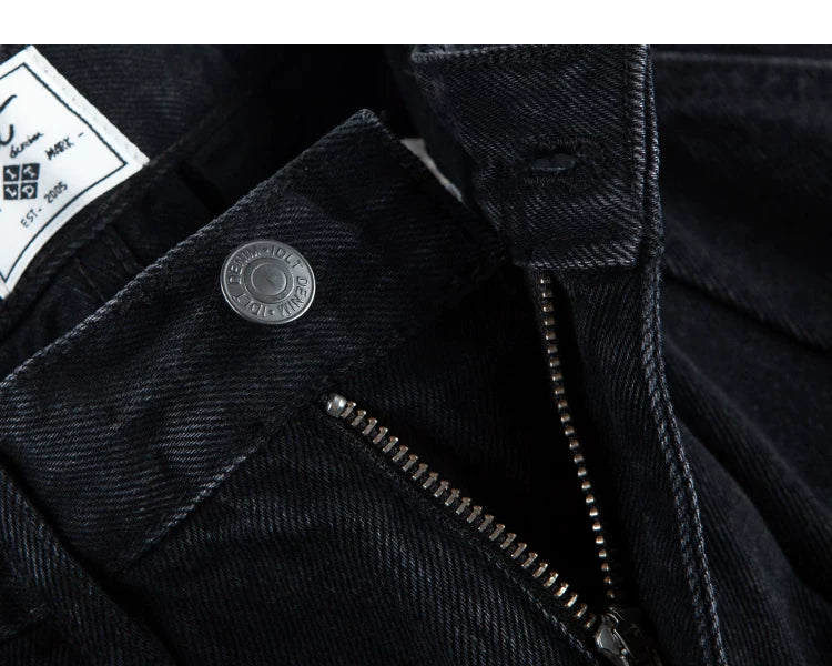 Taper Crest Vintage Wash Pleated Jeans
